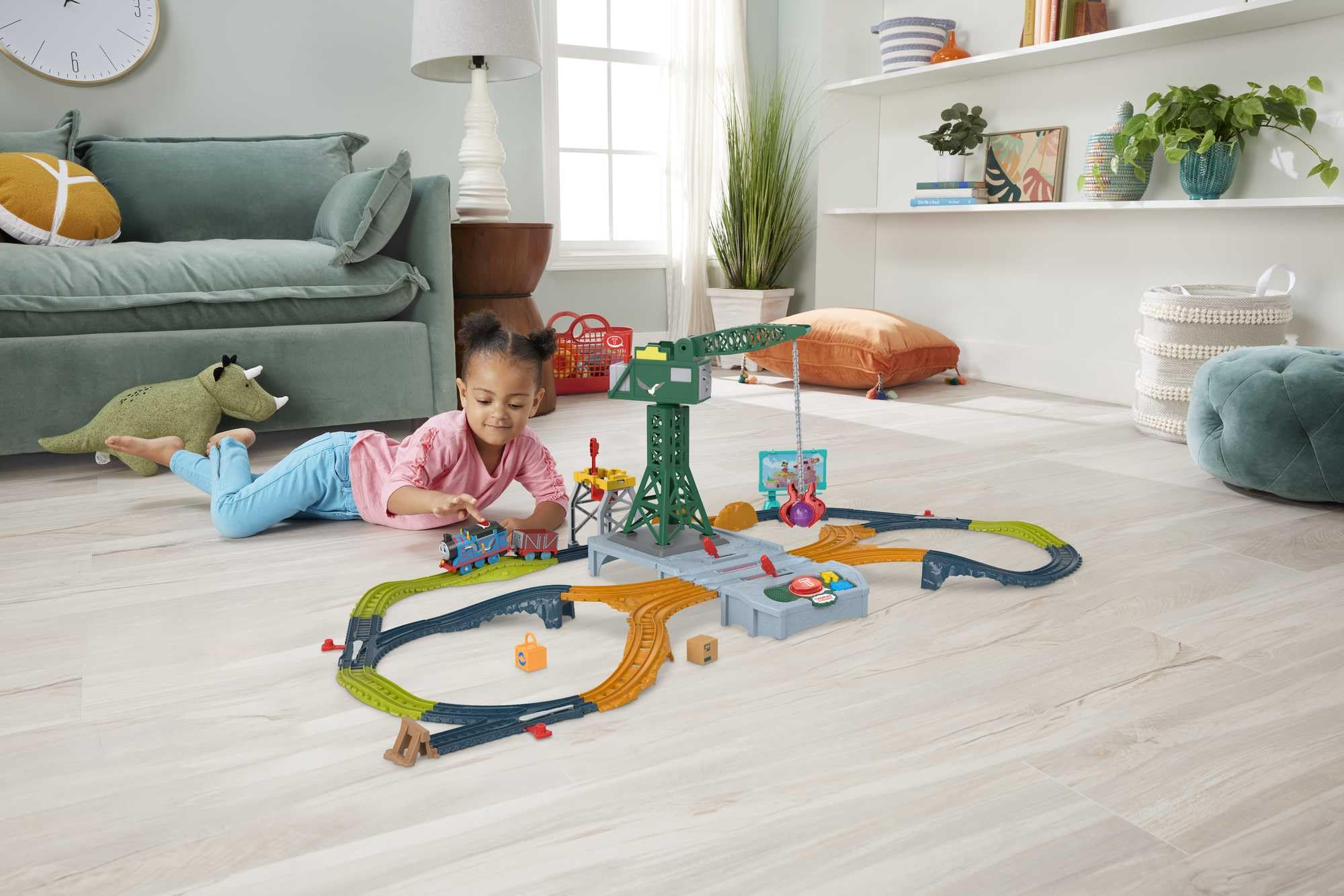 Il Trenino Thomas - I Suoni di Sodor Cranky Delivery, set con pista e 3 personaggi inclusi, con 60 melodie musicali e suoni ferroviari, giocattolo per bambini, 3+ anni, HRC47