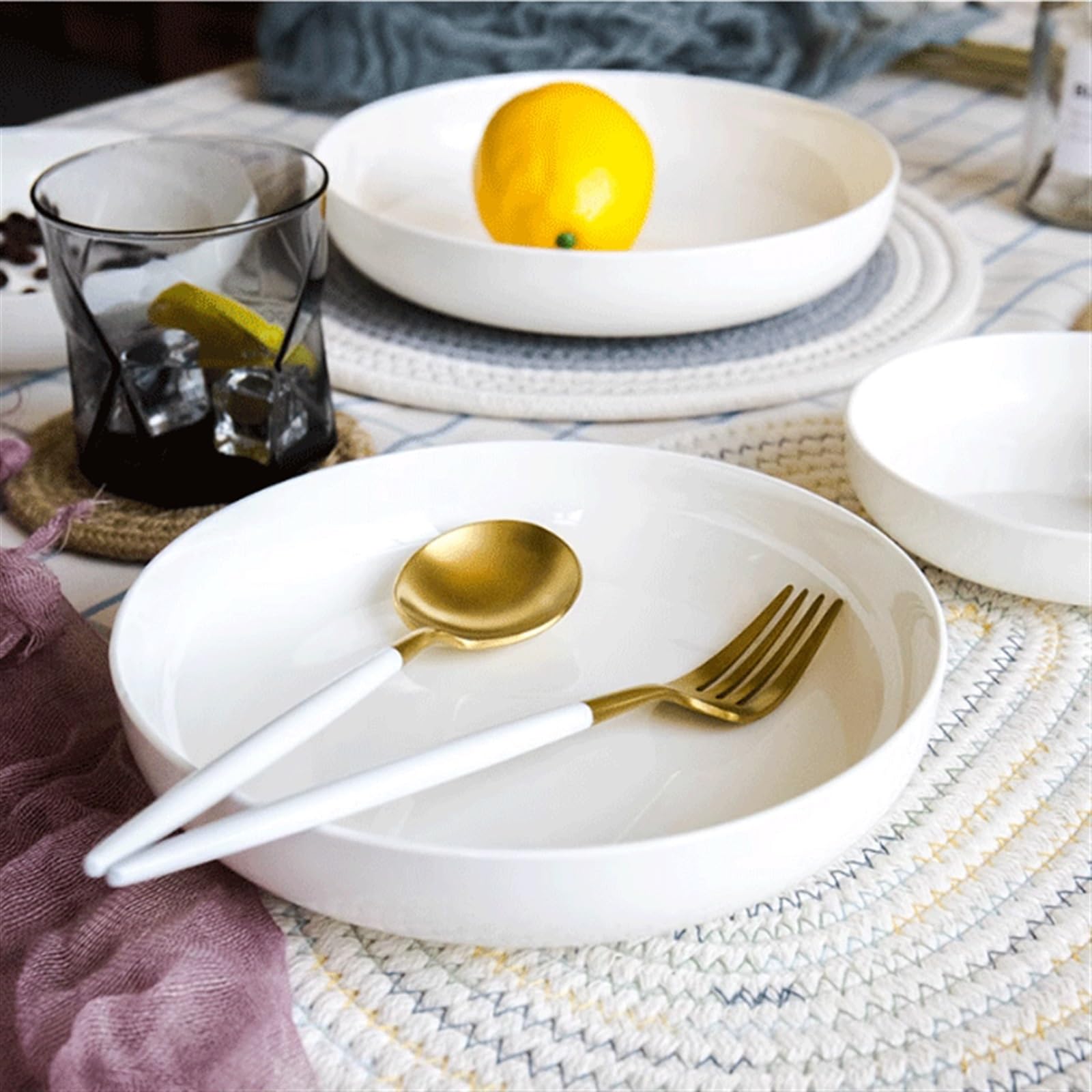 Naczynia do serwowania przekąsek Ceramiczne naczynia deserowe Naczynia na przekąski Okrągłe talerze do zupy Ceramiczne miski sałatkowe na deser Ciasto Przekąska Fr (A 14cm)
