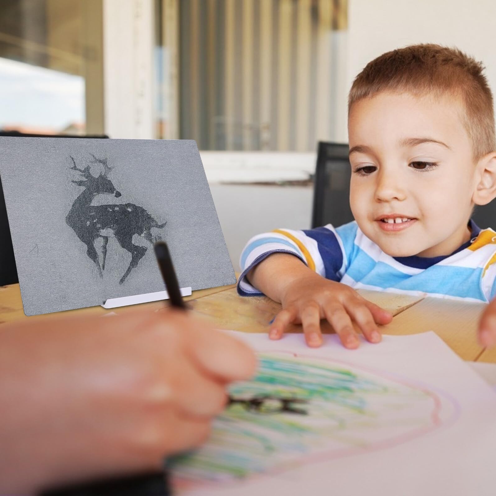 A3 składana tablica do rysowania z polipropylenu z uchwytem na pędzel, łatwy zestaw do malowania dla dzieci i artystów, losowy kolor, kreatywne materiały do rysowania