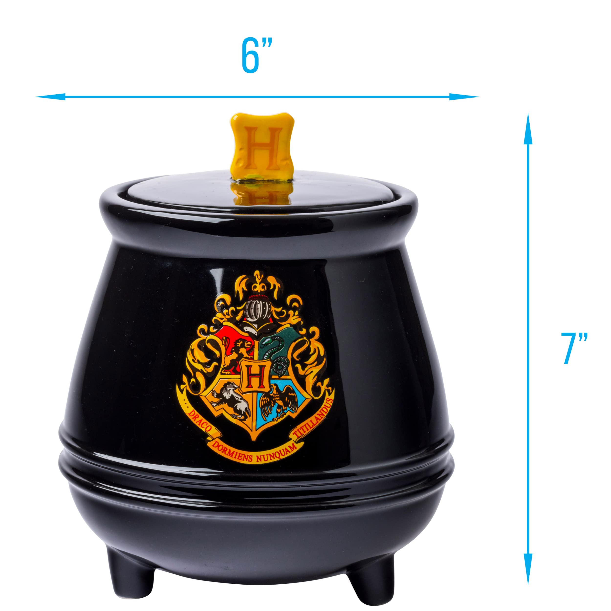 Snapklik.com : Silver Buffalo Harry Potter Hogwarts House Crest ...