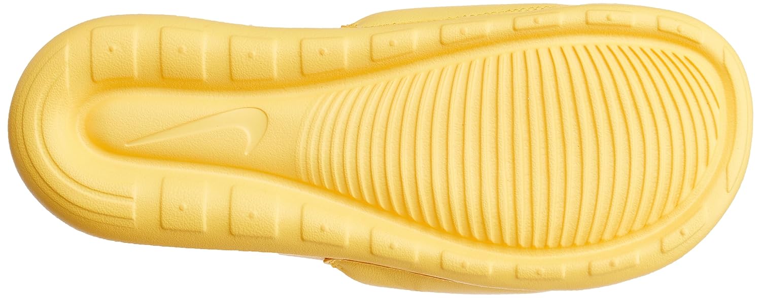Nike Womens W Nike Victori One Slide Slides 5 71oMAip7rtL. SL1500