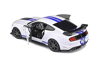 Amazon.com: solido 421186100 Ford Mustang Shelby GT500 2020