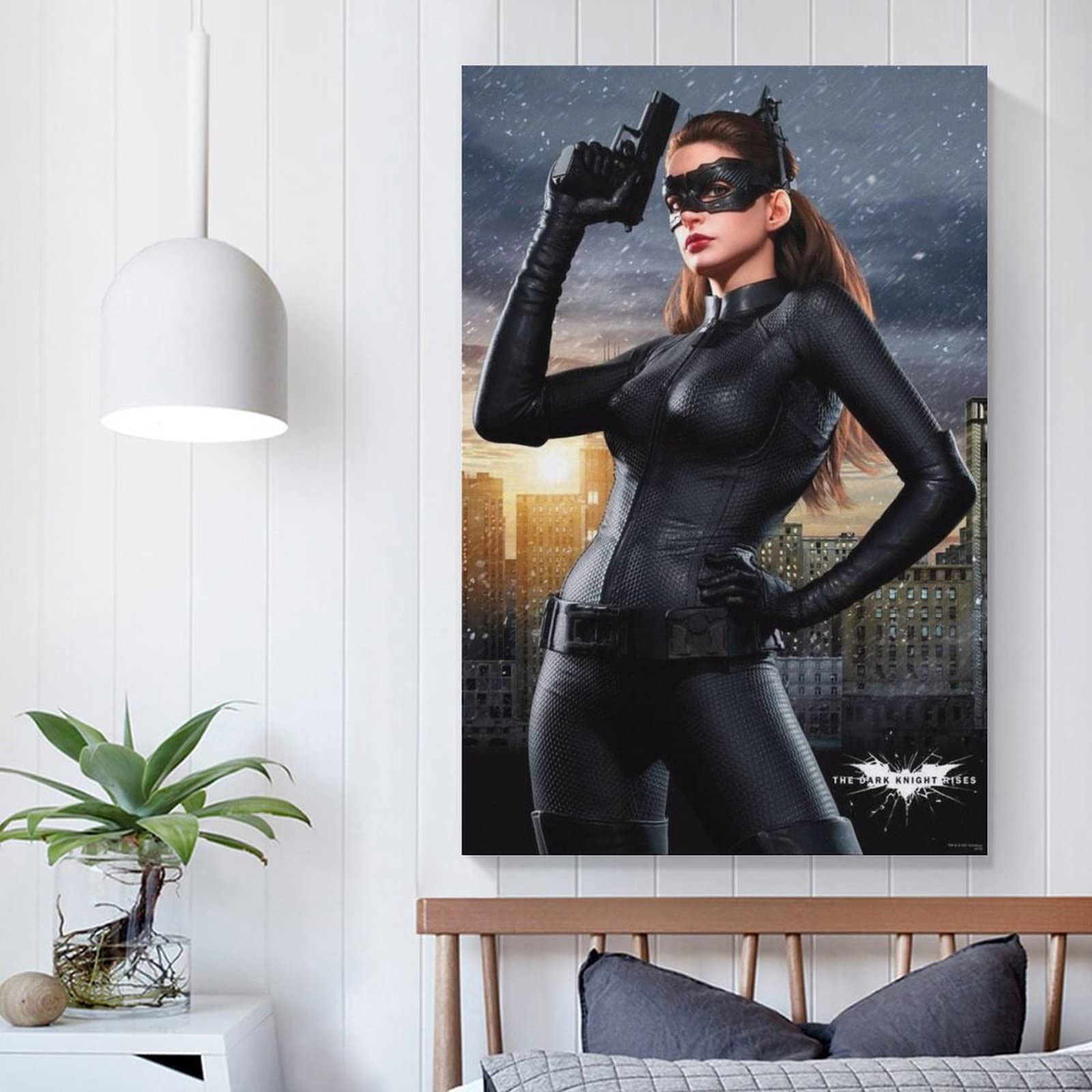 Amazon.co.jp: 『ダークナイトライジング』で キャットウーマンを演じ