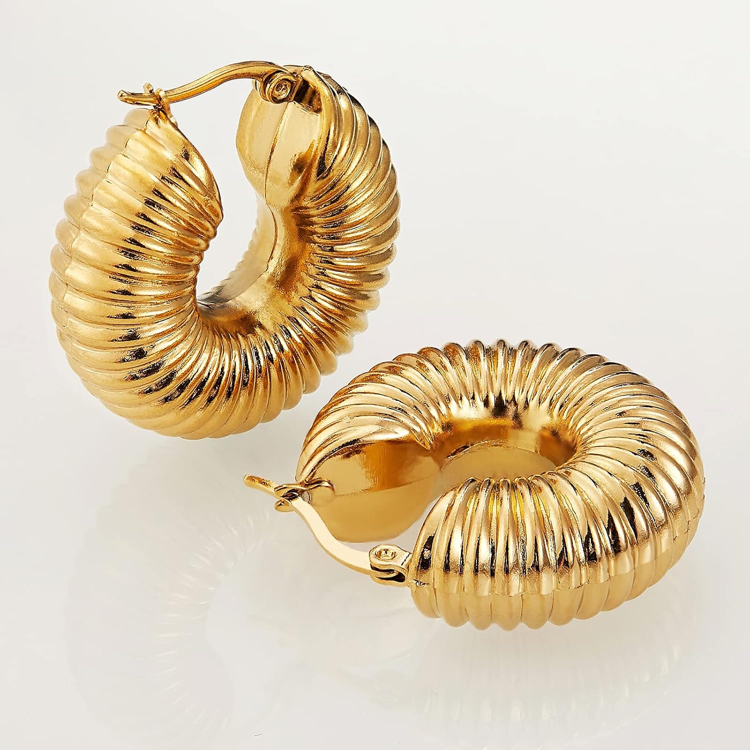 Ornaland Chunky Hoop Earrings for Women, Conch Shape image 3
