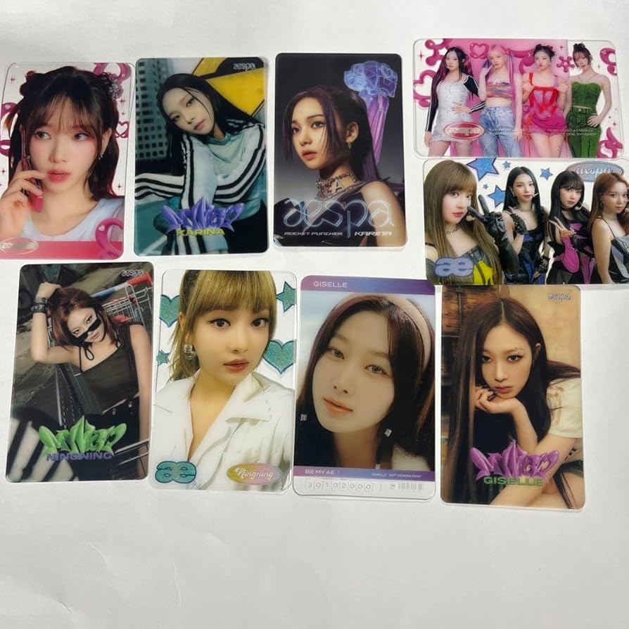 aespa FC 会報誌　クリアトレカスタンド＆トレカ Amazon.co.jp: aespa ファンクラブ会報特典トレカ カリナ エスパ