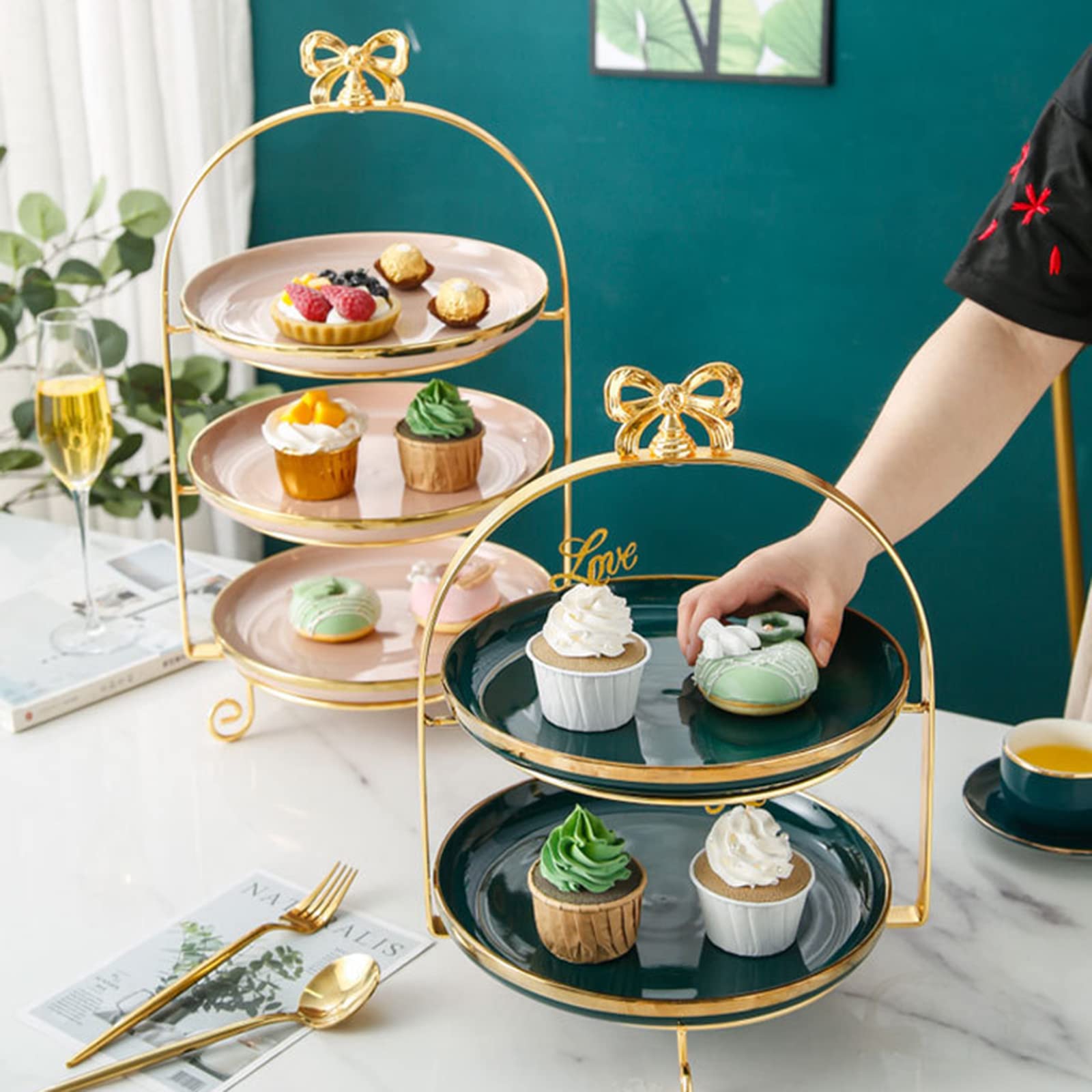Alzata per Cupcake in Ceramica, Alzata a 2 Livelli per Dessert e antipasti per Feste di Matrimonio, Feste di Compleanno, Decorazioni per la casa, Verde Little Surprise