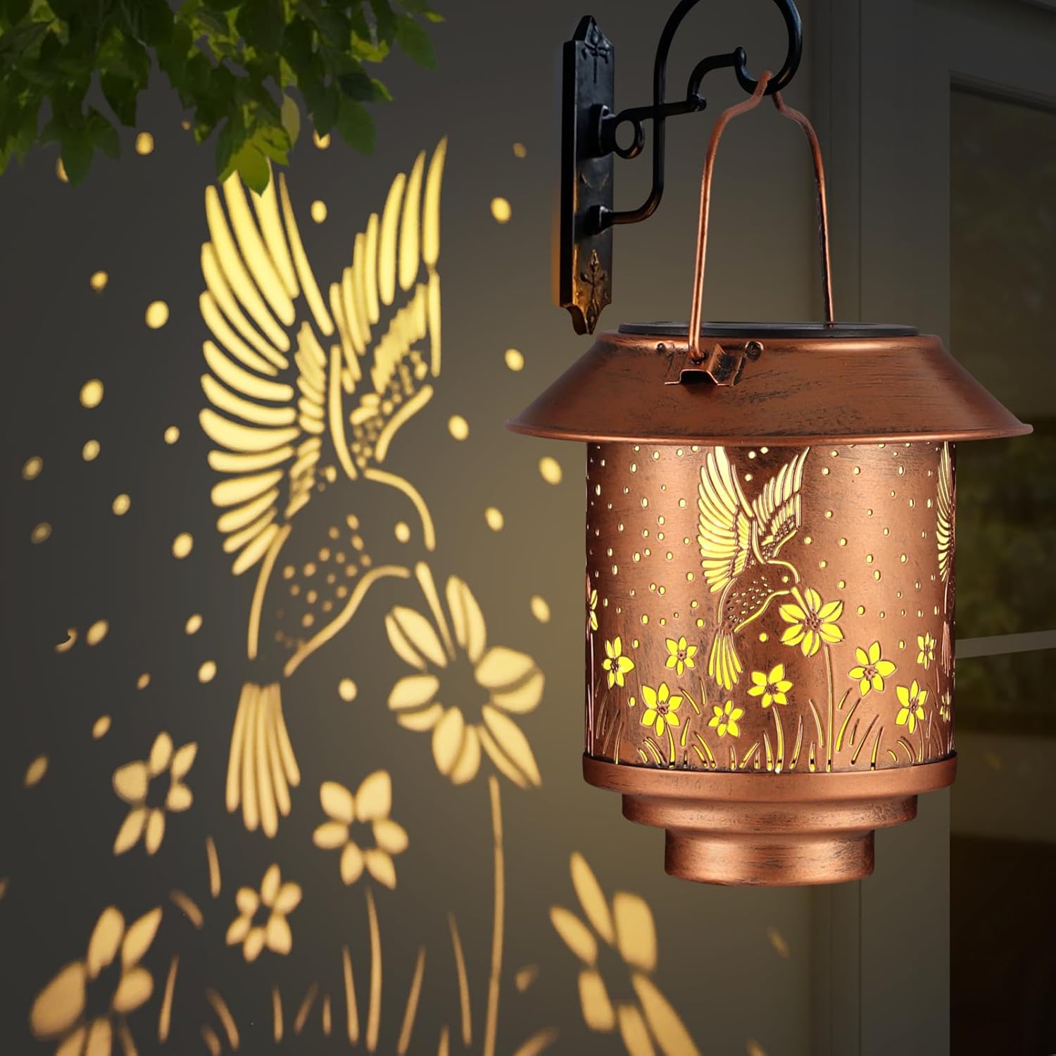 Christmas Gifts for Women,Solar Lantern Waterproof Metal Hummingbird Decor Birthday Gifts for Women Mom,Outdoor Hanging LED Decorative Light for Garden Patio Yard Lawn Backyard Front Porch 1 pack Hummingbird