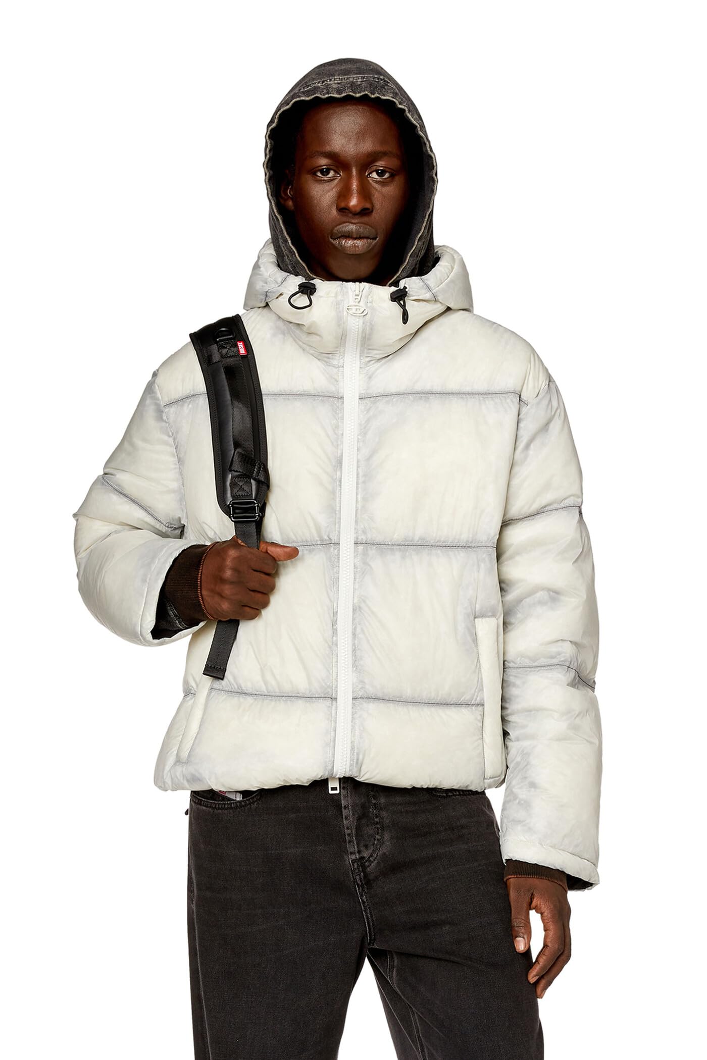diesel ダウンジャケット W-PEYT-SHORT-NEW-P1 Hooded down jacket in crinkled nylon