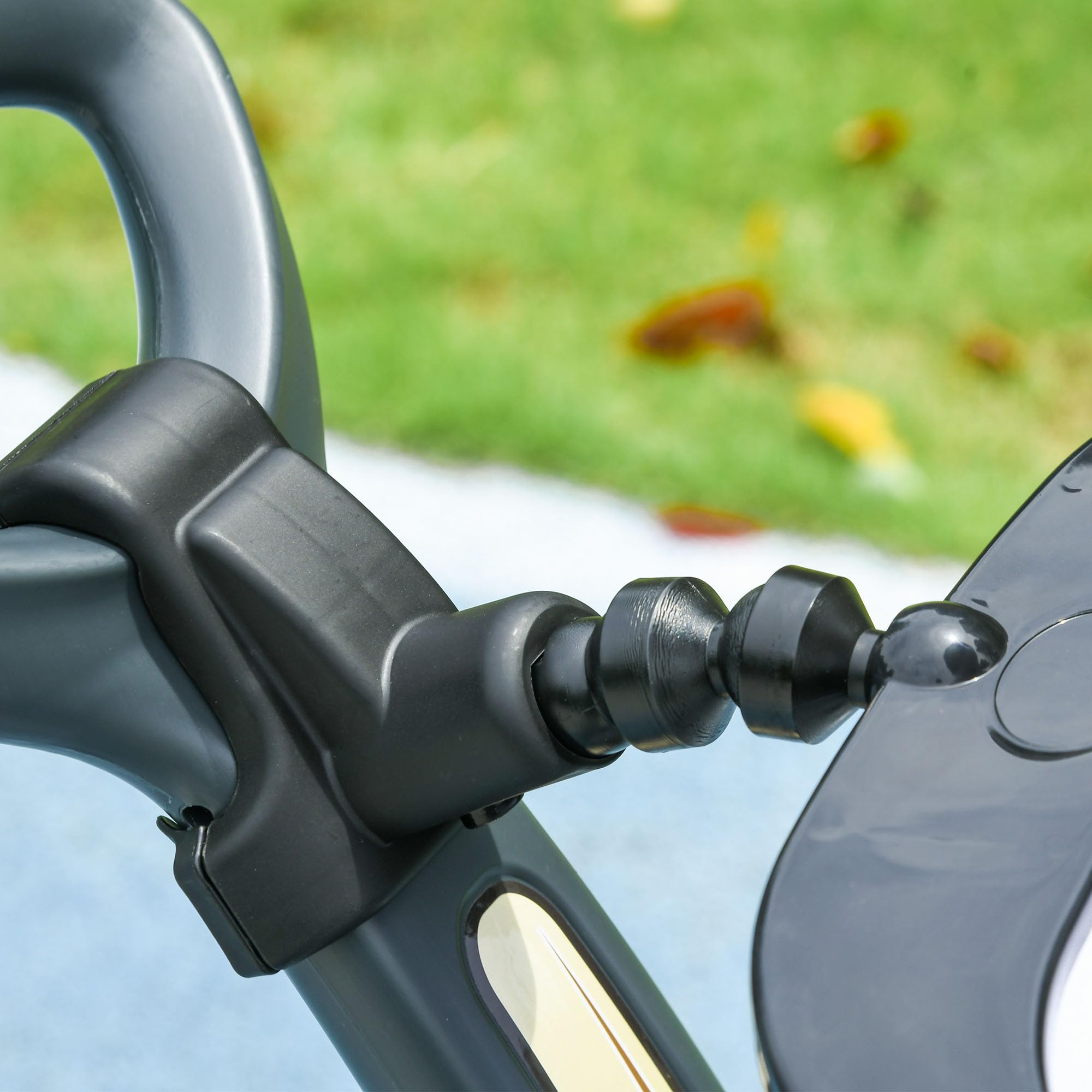 AIYAPLAY Rutschauto Rutscher Kinderauto Kinderfahrzeug Schub- und Haltestange mit Rückenlehne Schutzbügel, Lauflernhilfe für Kinder 12-36 Monate Weiß+Schwarz