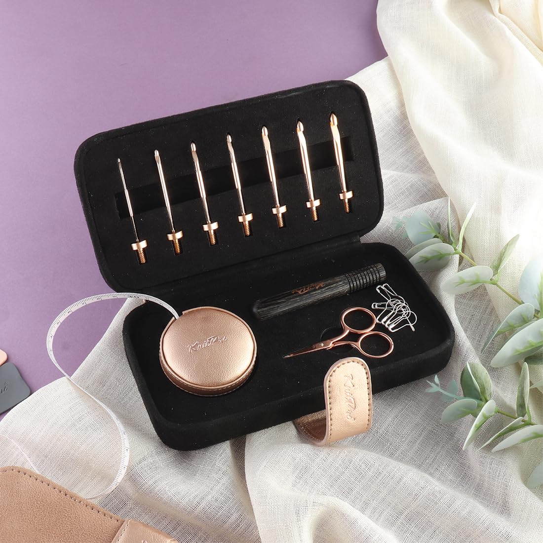 2024～新品未使用～45R 玉手箱かぎ針ビーズ刺繍ベスト ネイビー02M 前後2WAY カギ針風ベスト（5277KG78） | COMME CA ISM