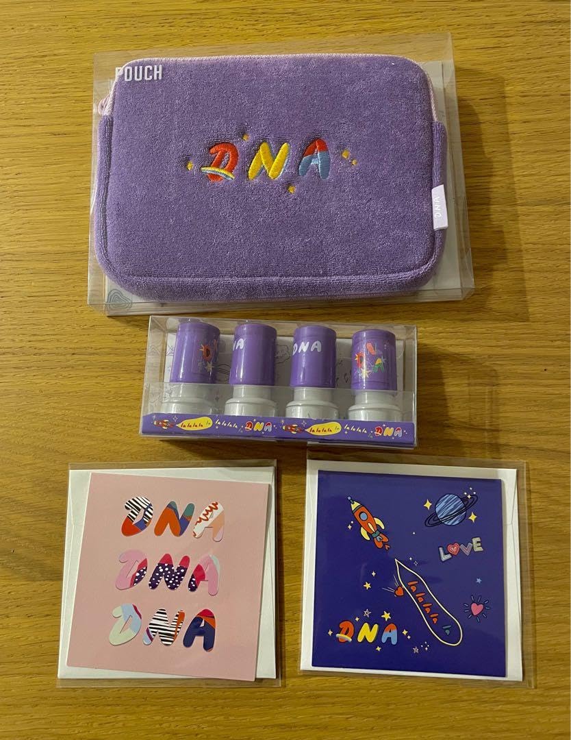 Amazon.co.jp: BTS DNAグッズ 4点セット ポーチ スタンプ カード2種