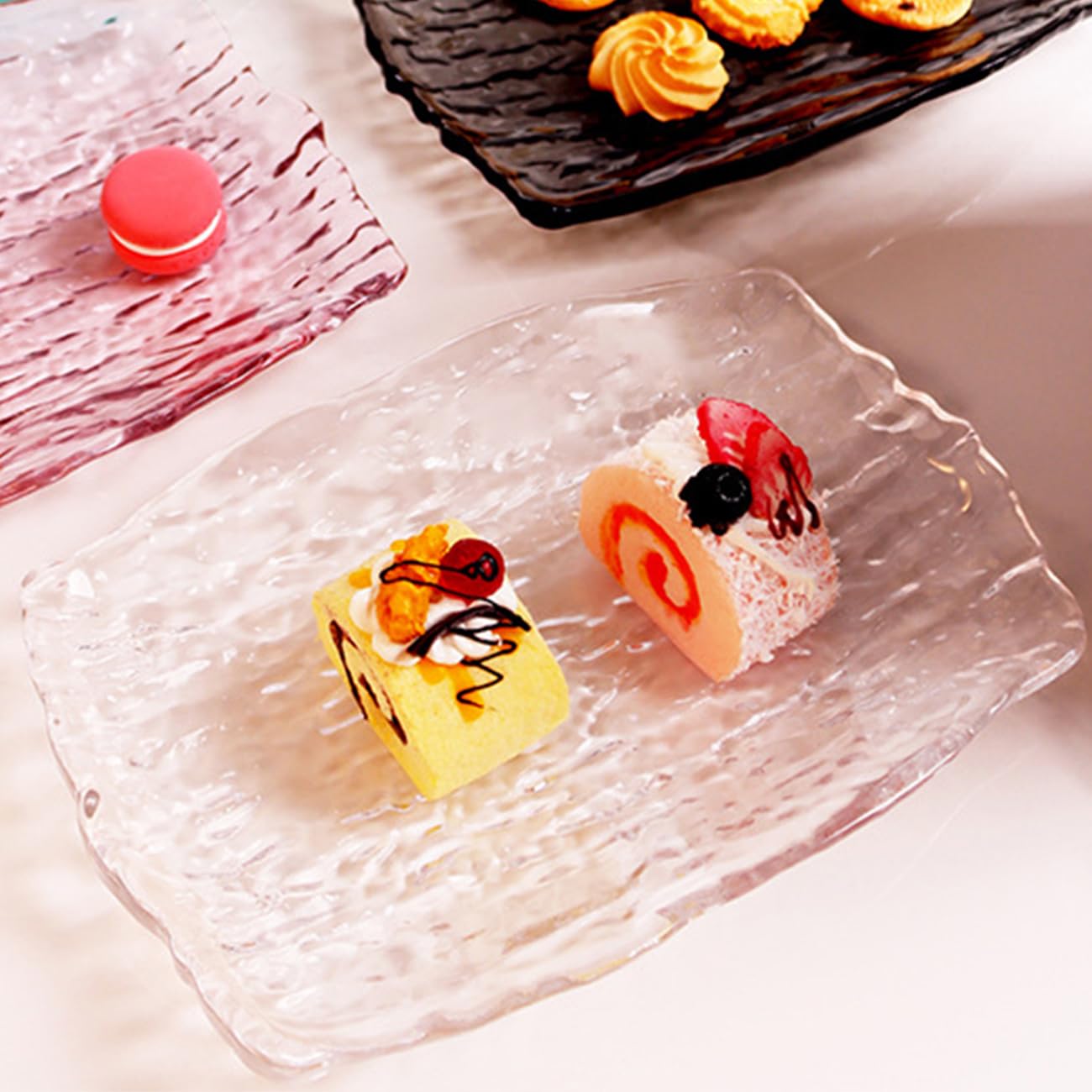 soulnioi Glass Square Fruit Plate, Crystal Clear Salad Plate, Gold Inlay Serving Plate - Image 4