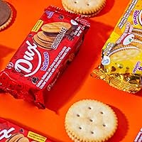 Vista 4 de Dux Sandwich Crackers (paquete de 18) con sabor a crema de queso blanco, Snack Crackers Galletas Dux con sabor a Queso blanco Colombian crakers.