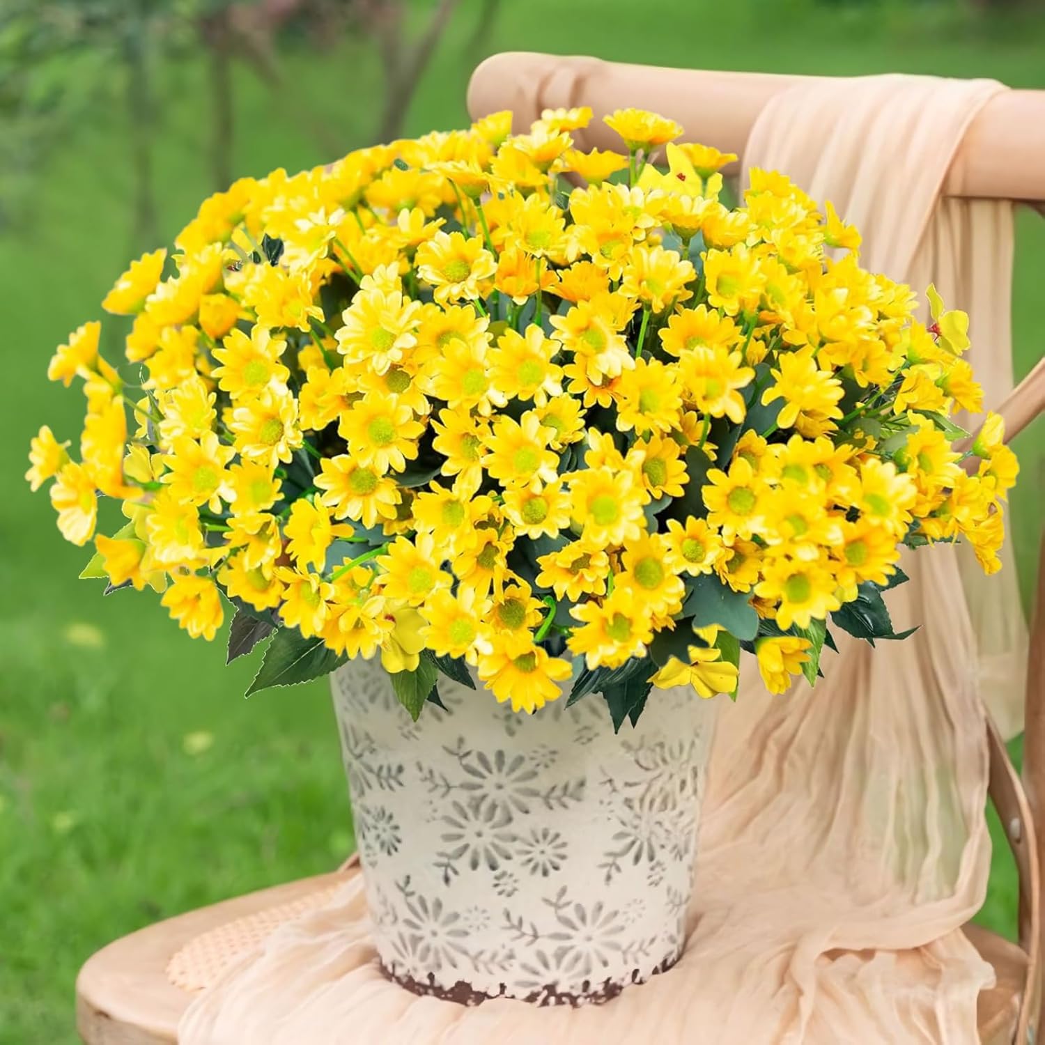 ASTRYAS 6 Bundles Daisy Artificial Flowers Yellow Faux Fake Mum Flowers Silk Daisies for Home Decor Garden Outdoor Indoor Porch Patio Garden(14 Branches,Yellow)
