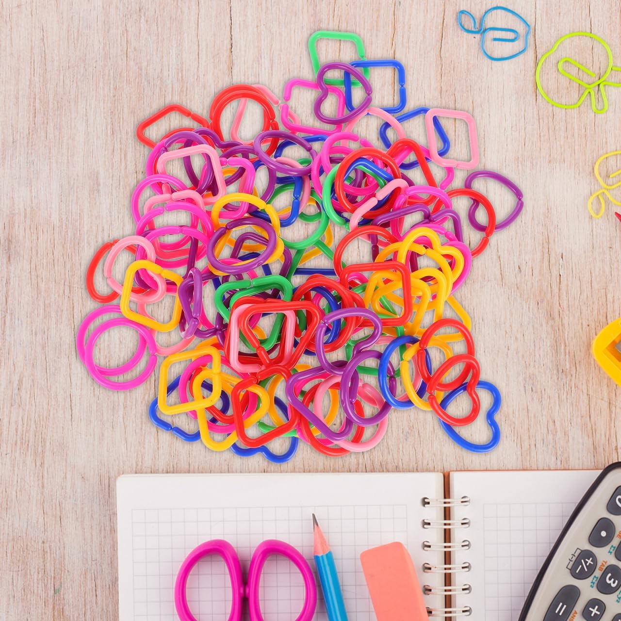 BESTonZON Geometric Linking Rings Baby Chain Links for Early Education Infant Preschool Classroom Stroller Toys DIY Colorful Plastic Links for Cognitive and Motor Skills Development