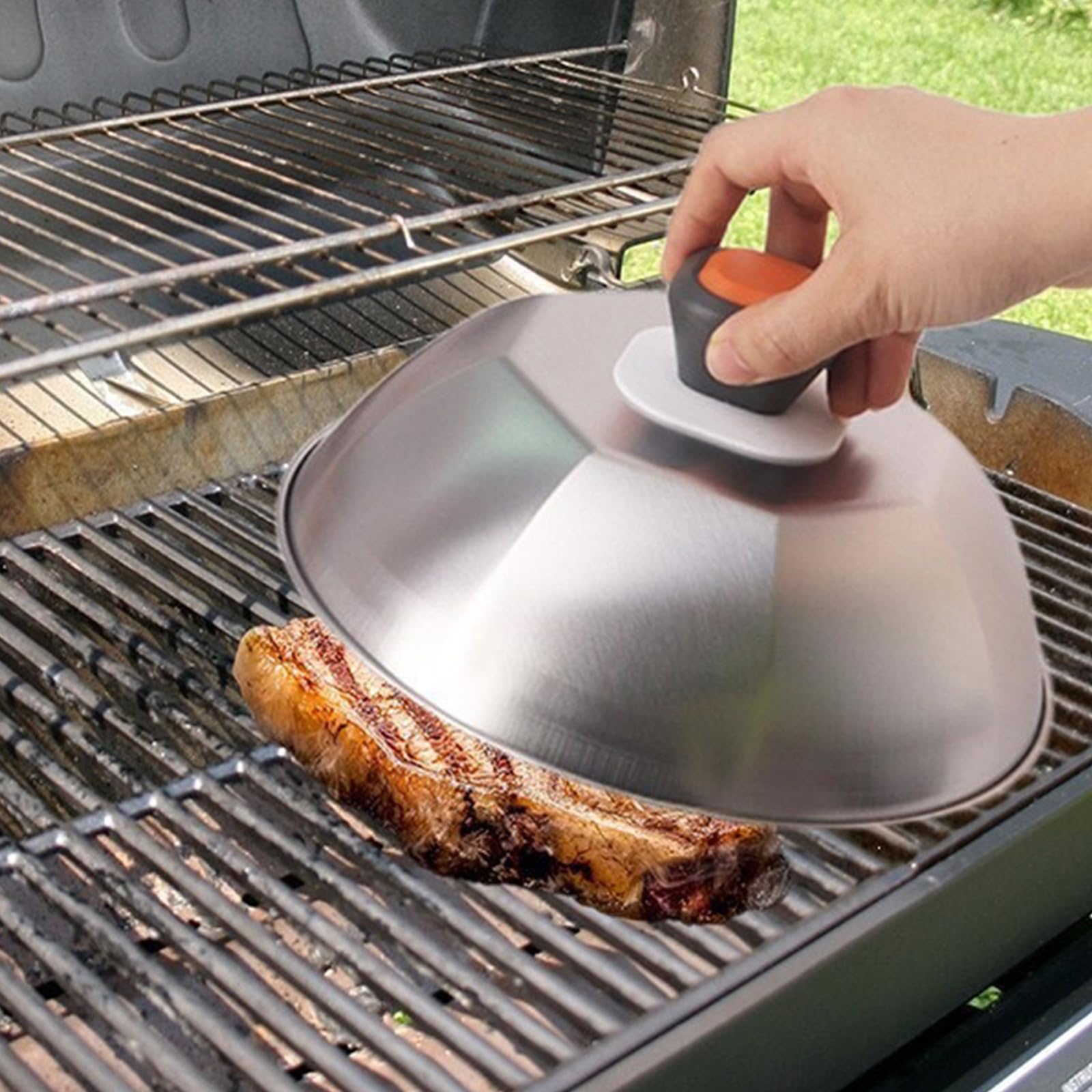 Set utensili per griglia e pressa per hamburger, set da cucina per barbecue da 5 in acciaio inossidabile con cupola per imbastitura, spatola e pennello Pressa per hamburger, strumento