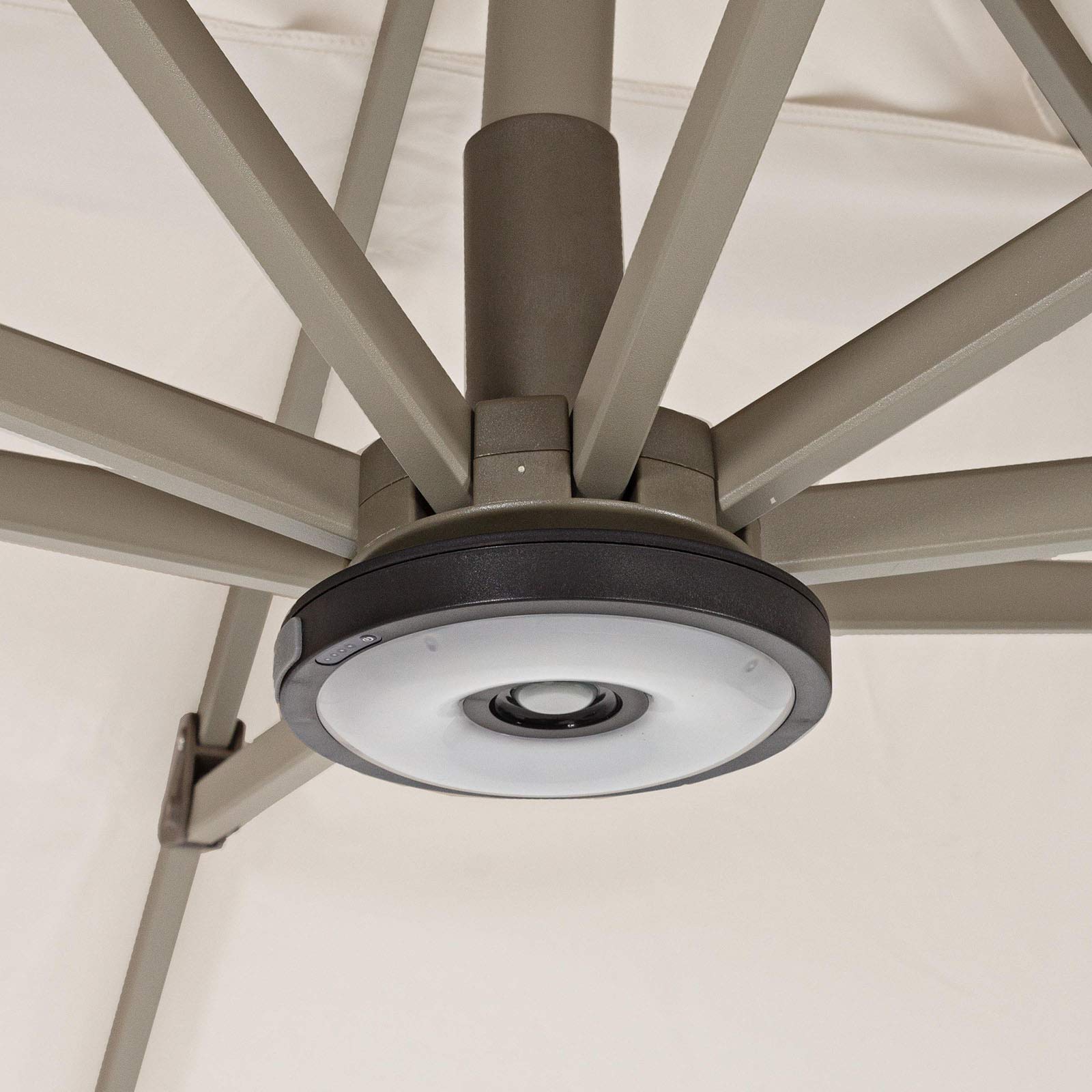Bizzotto BIZZ-795364 Lampada LED Ombrellone Stintino, Panarea, Lipari, Ricaricabile Tramite Cavo USB, Intensità Luminosa Regolabile, Bianco, 33x33x38.5 cm