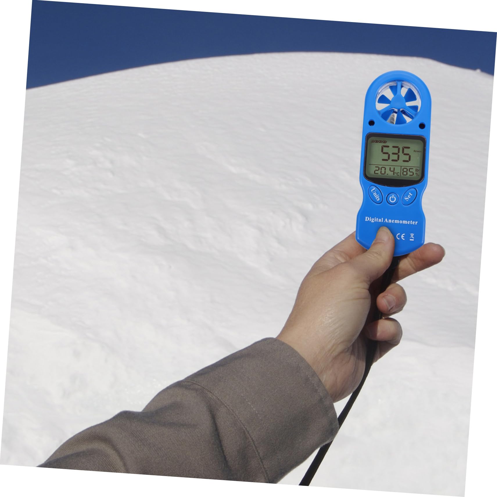 Mini Anemometro Portatile Digitale 1 Pezzo in Plastica | Misura Velocità del Vento, Temperatura e Umidità, Schermo Lcd con Retroilluminazione, Borsa Inclusa