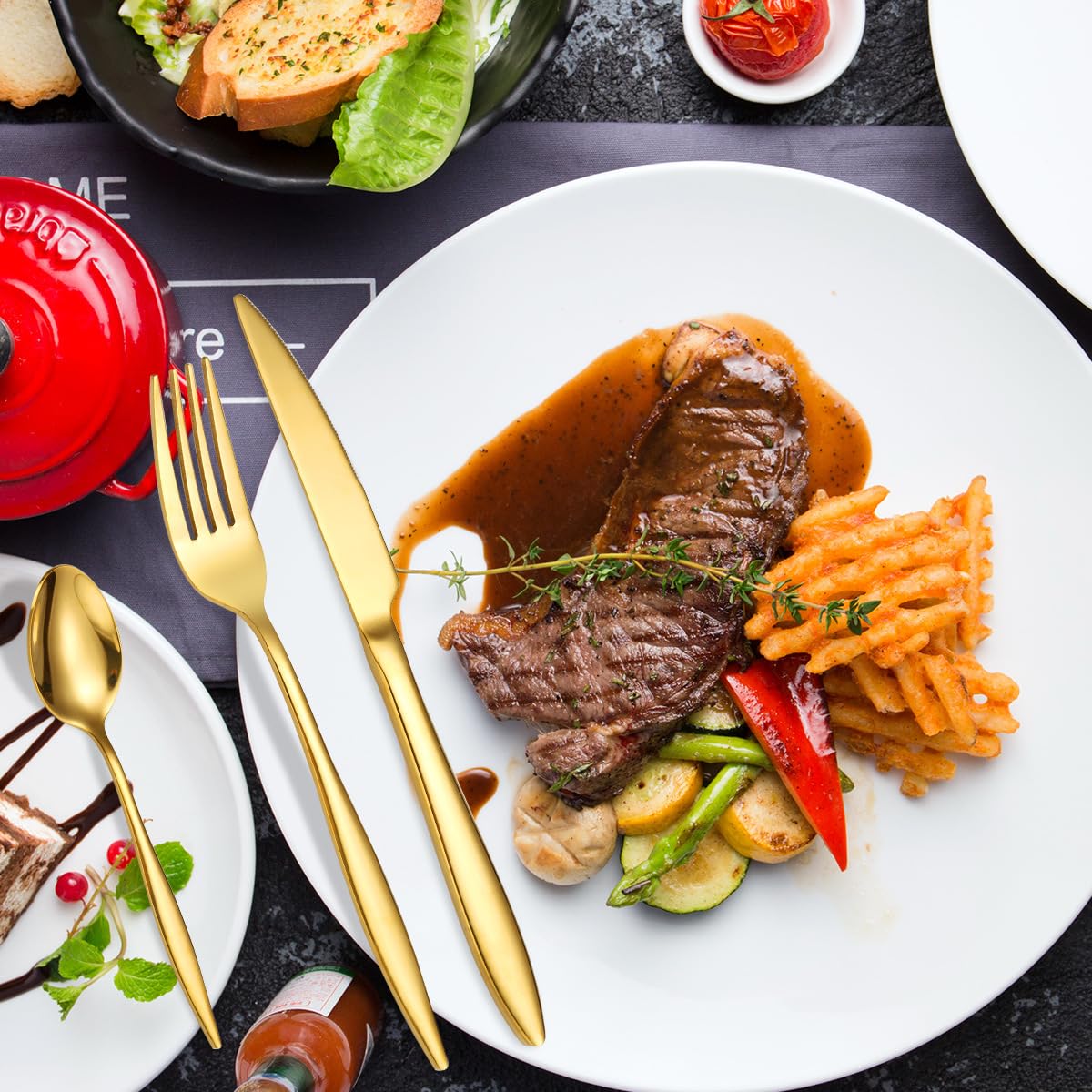 Ce Service de Couverts, composé de 5/20/30/40/50/60 pièces en Acier Inoxydable (Couteaux, fourchettes et cuillères), possède des Manches Pointus et épais. Idéal pour Les hôtels et Restaurant