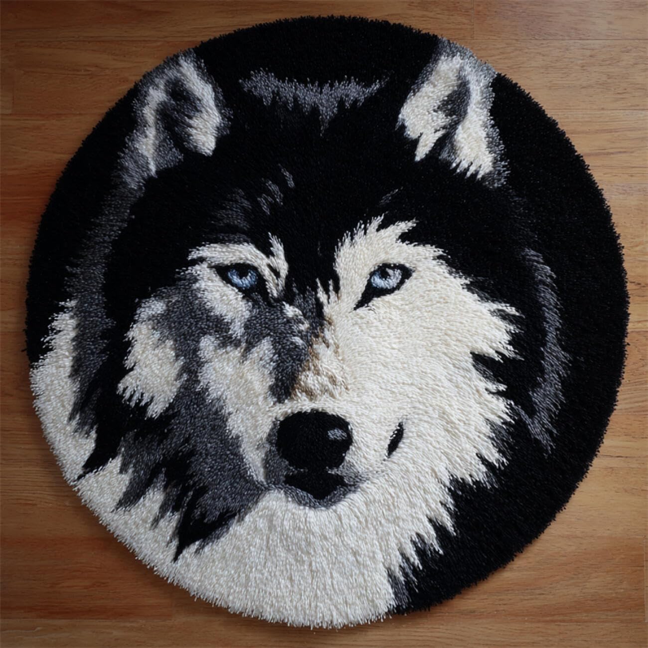 Kitquiver Animal Latch Hook Kits Black and White Wolves Knitting Kits for Adults Latch Hook Canvas DIY Rugs Crochet Yarn Set Embroidery Kit 80x80cm