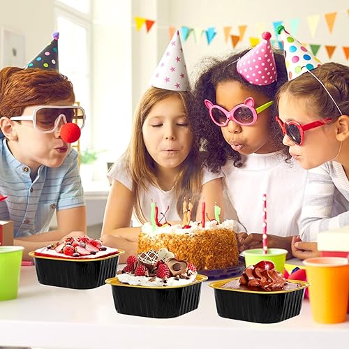 Miniatura 6 de Mini moldes para pasteles con tapas y cucharas (paquete de 50, negro, 10 onzas), moldes cuadrados para magdalenas, mini sartenes de aluminio con