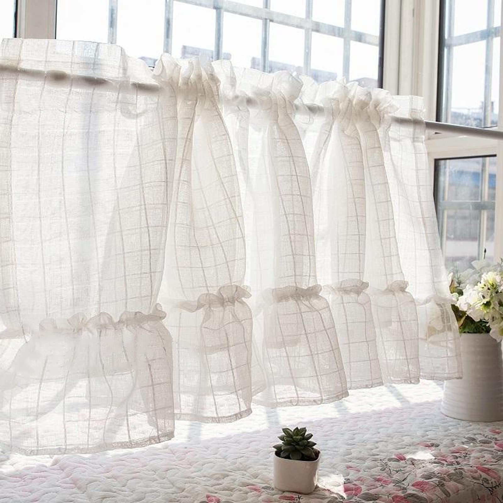 Rideau filtrant la lumière pour porte coulissante ambiance cosy salon et chambre