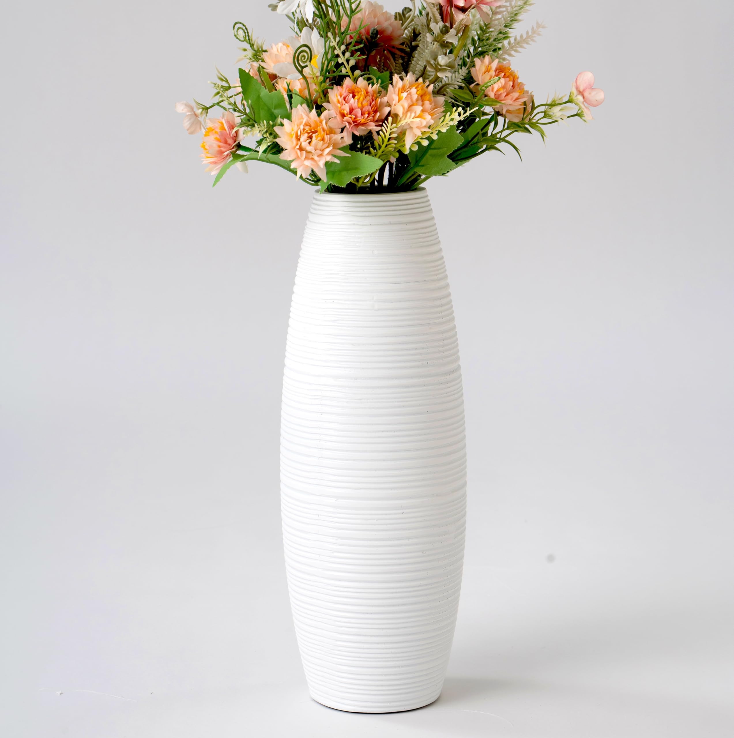 Leewadee - White Floor Vase for Pampas Grass, Large Flower Vase for Home Decor, 13 inches, Resin