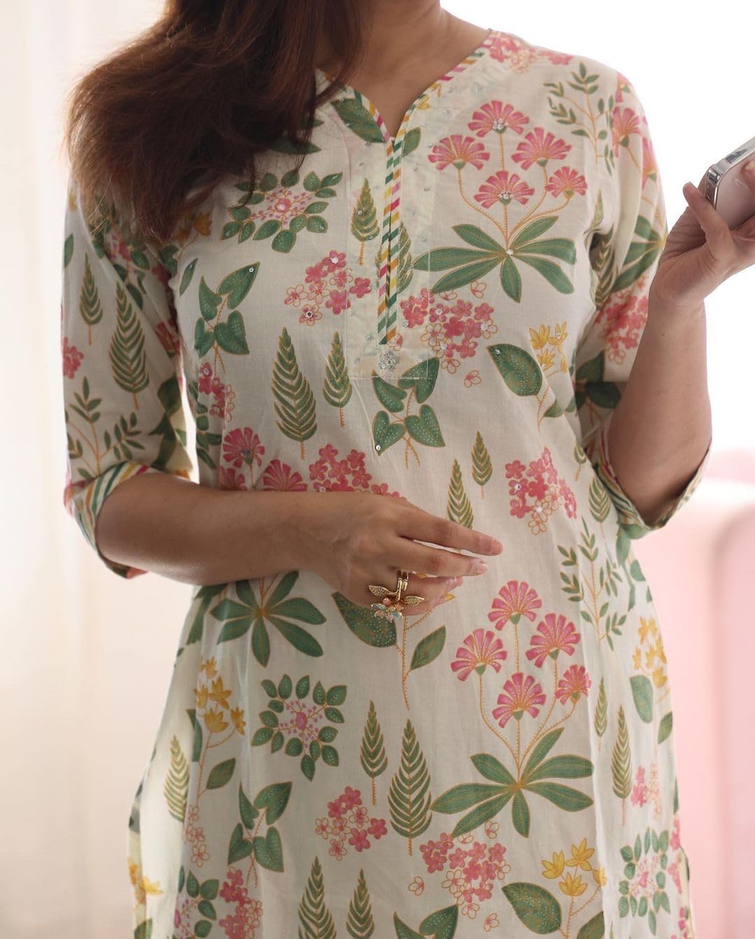 ANNI DESIGNER Women's Rayon Blend Straight Printed Kurta with Pant & Dupatta - Image 4