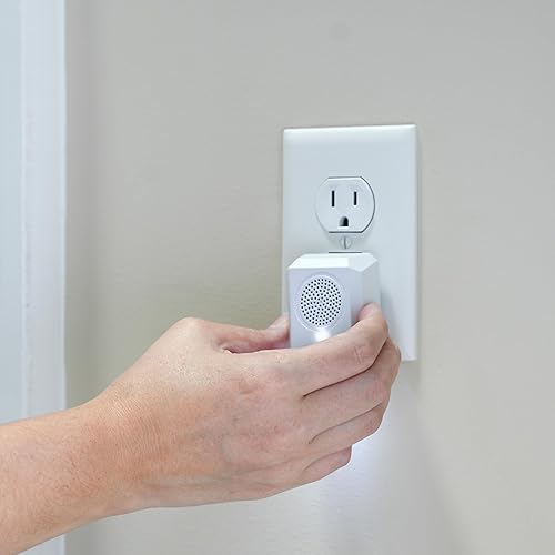 Miniatura 14 de Victor PestChaser - Repelente de roedores con luz nocturna y salida extra, paquete de 2, 2 repelentes de roedores de alta frecuencia, repele