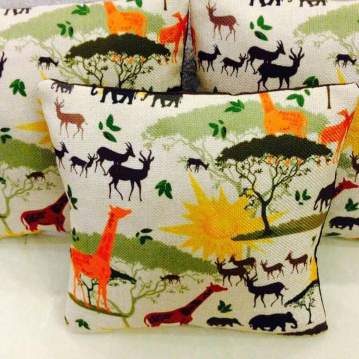 Indian Online Mall Printed Jute Cushion Cover 16x16 inch Set of 5 Animal Lover, Limited Period Offer- GRAP The Deal