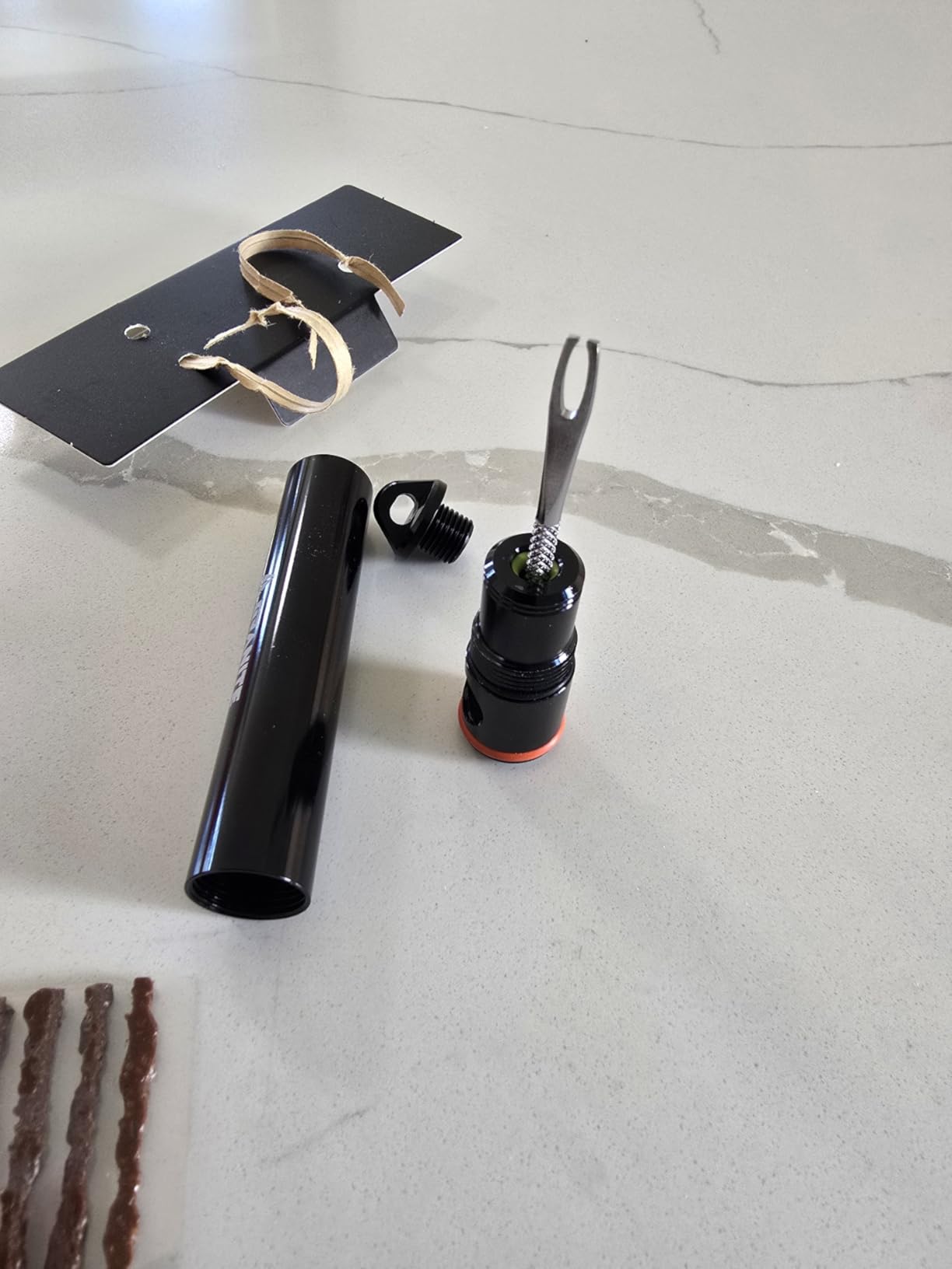 Kit De Réparation Pneus Granite Suture Aero - Gonfleur CO2 Intégré, Mèches 1,5mm/3,5mm - Pour Vélo, Valve Presta - 7