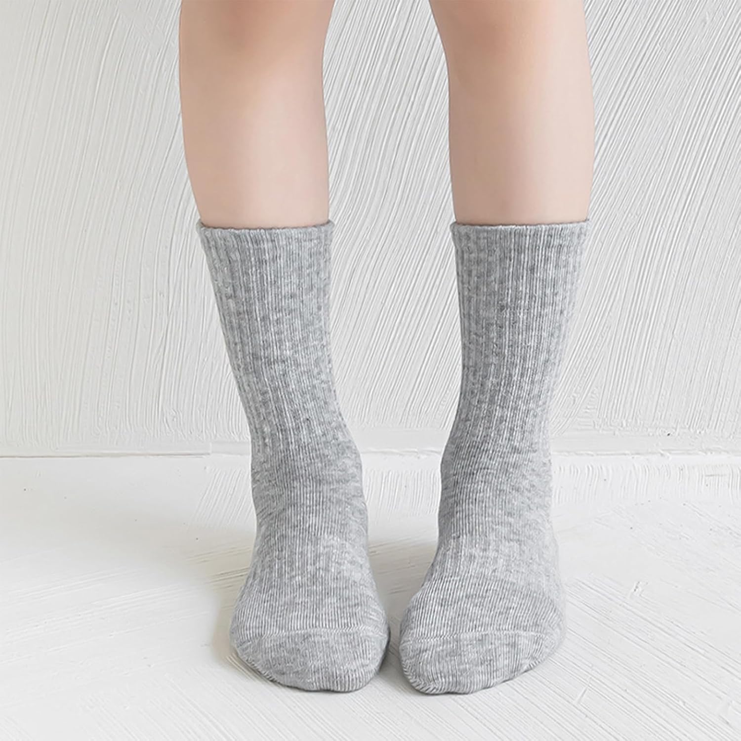 20 Pairs Crew Athletic Socks for Kids Breathable Cushion Crew Socks for Kids Sport Running Traveling - Image 3