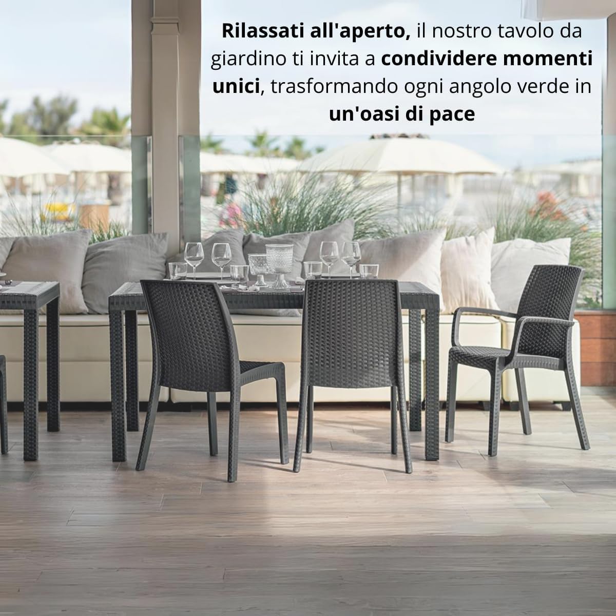 Tomaino Set Tavolo e Sedie Da Giardino in Plastica 4 Posti Impilabili Effetto Rattan Nero