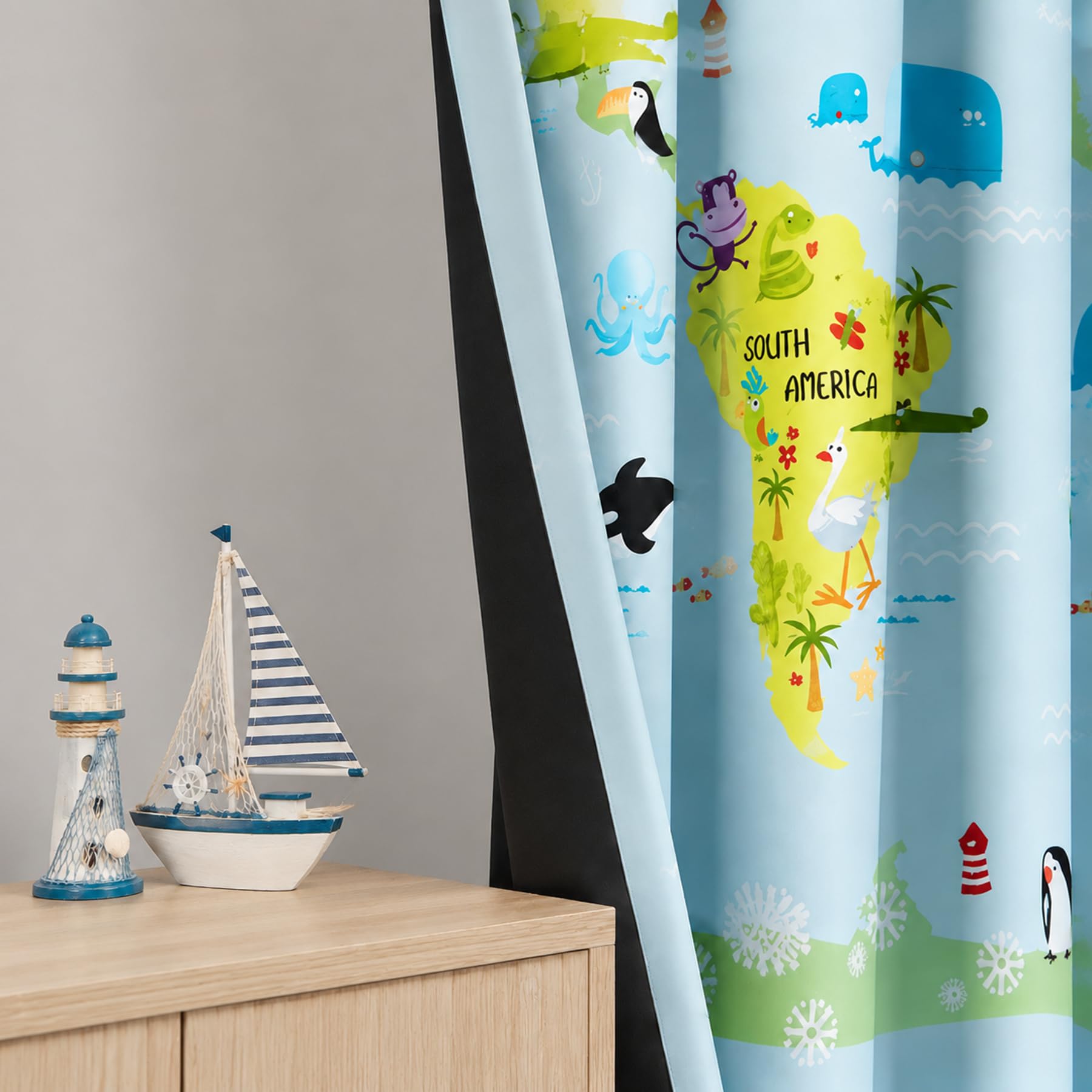 YONGFOTO Rideaux Occultants Carte du Monde Animaux pour Chambre Enfant | Bleu Bébé Animaux de la Forêt Aventure Safari Rideau Thermiques pour Chambre de Garçon avec Œillets 2 Panneaux 117 x 138 cm