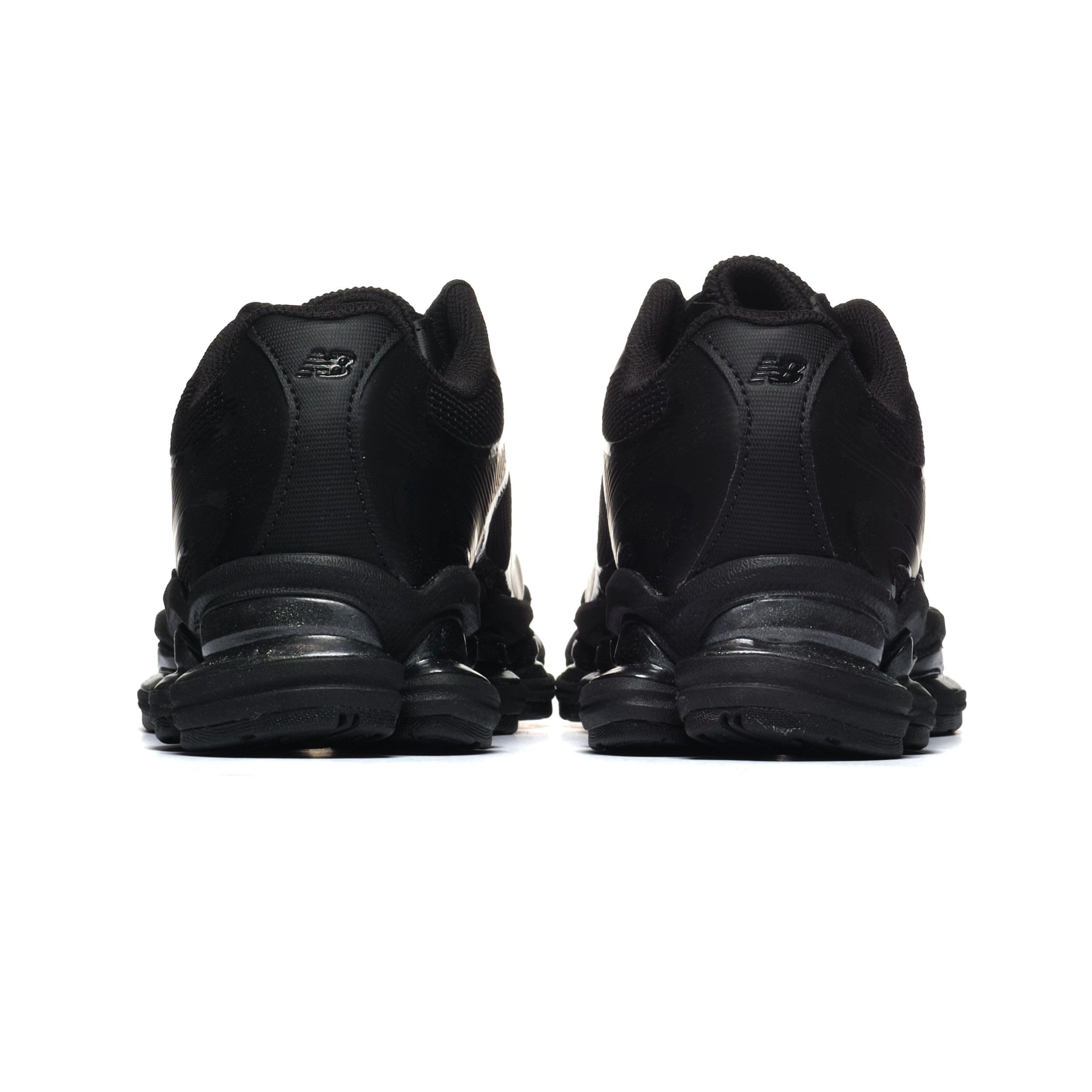 New Balance ABZORB 2000 - Tenis de correr para hombre (negro)