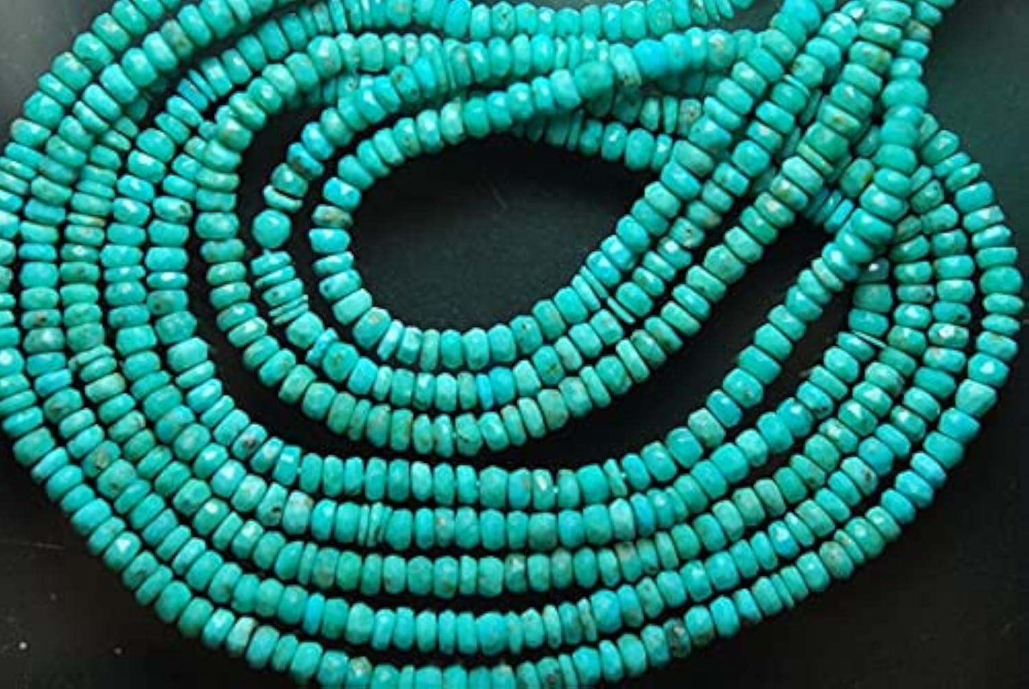Turquoise Sleeping Beauty d'Arizona en perles rondelles 3.5mm pour créer un cadeau fait main
