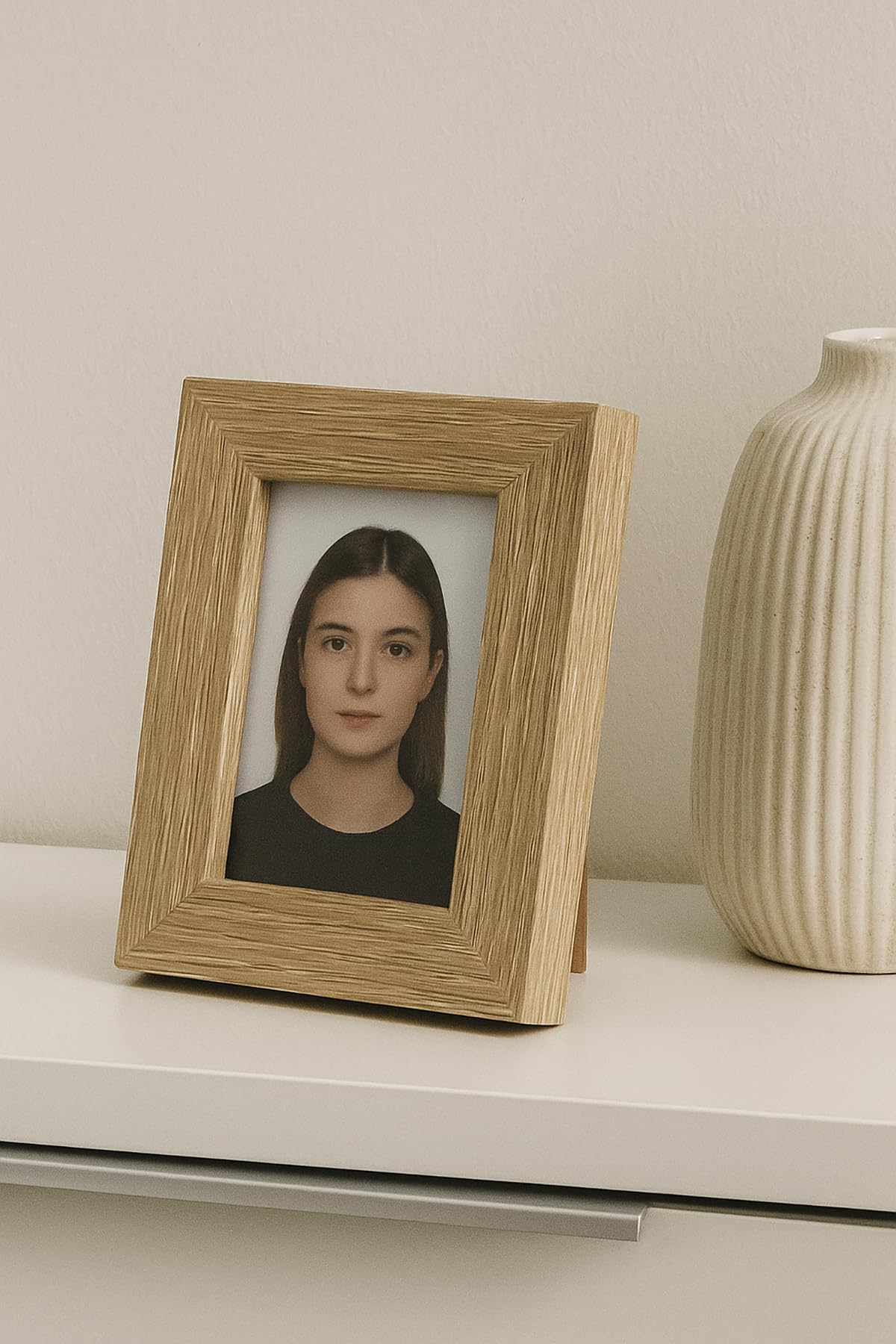 Emores Ahşap Resim Çerçevesi 3'lü Set Halinde 5 x 7.6 cm boyutunda