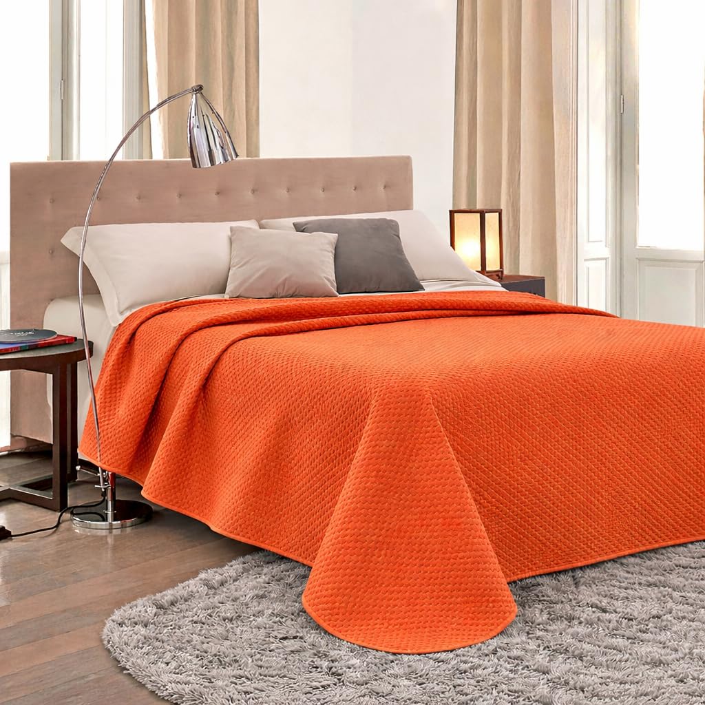 Trapuntino Primaverile Estivo Tinta Unita Double Face, Copriletto Trapuntato Leggero, Coperta Leggera in Morbida Microfibra, Bi-Colore, Imbotittura 80gr/mq, Made in Italy (Arancione, Matrimoniale)