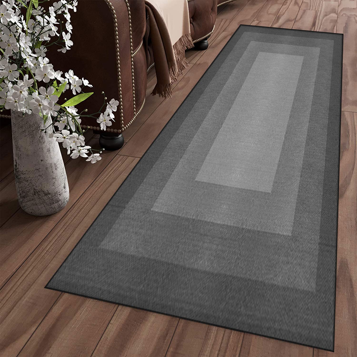 Tapis de couloir géométrique moderne gris dégradé pour décoration chic