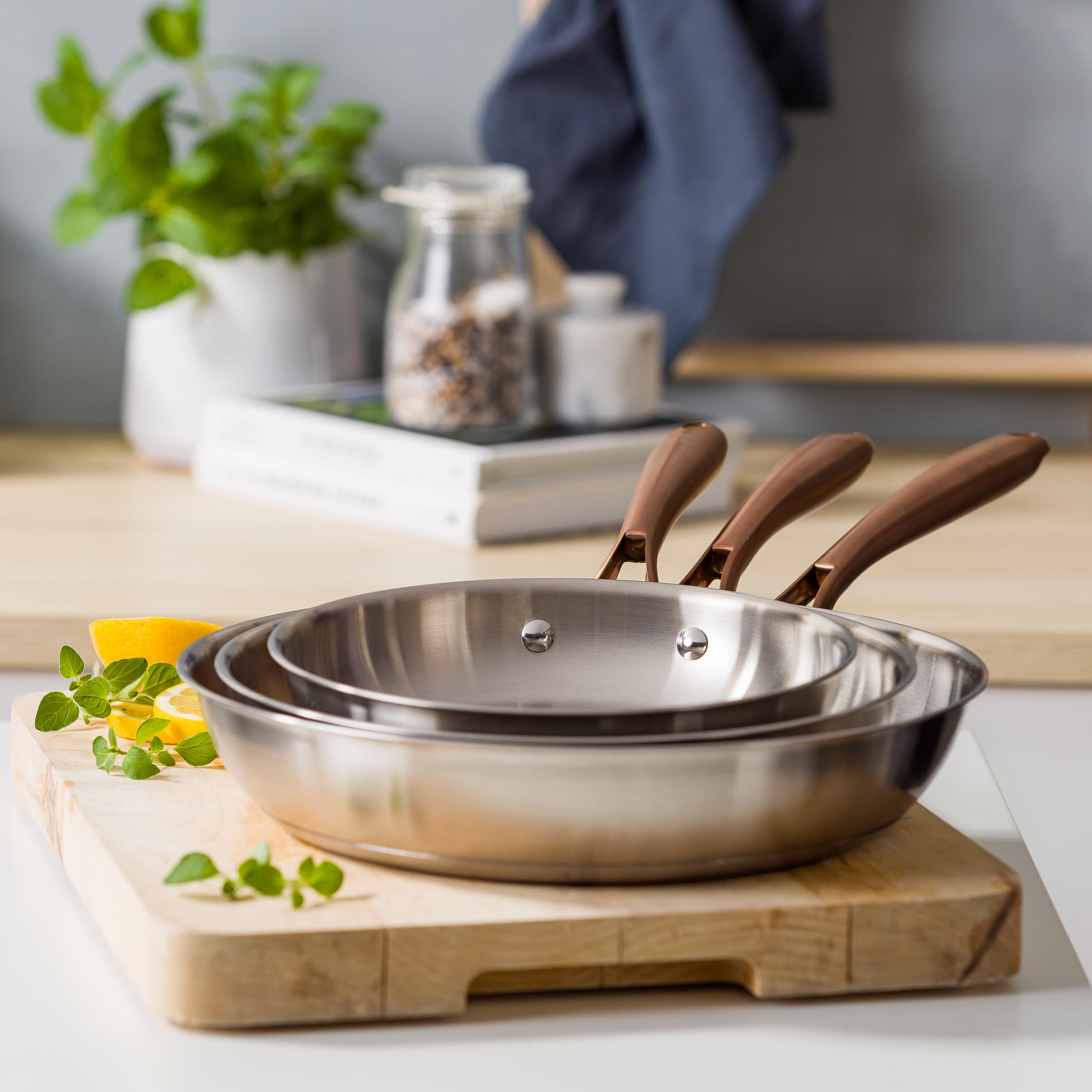 BK Rose - Juego de sartenes de acero inoxidable, 3 piezas, Ø20/24/28 cm, inducción, sin recubrimiento, apto para horno hasta 230 °C, apto para lavavajillas, acero inoxidable 18/10