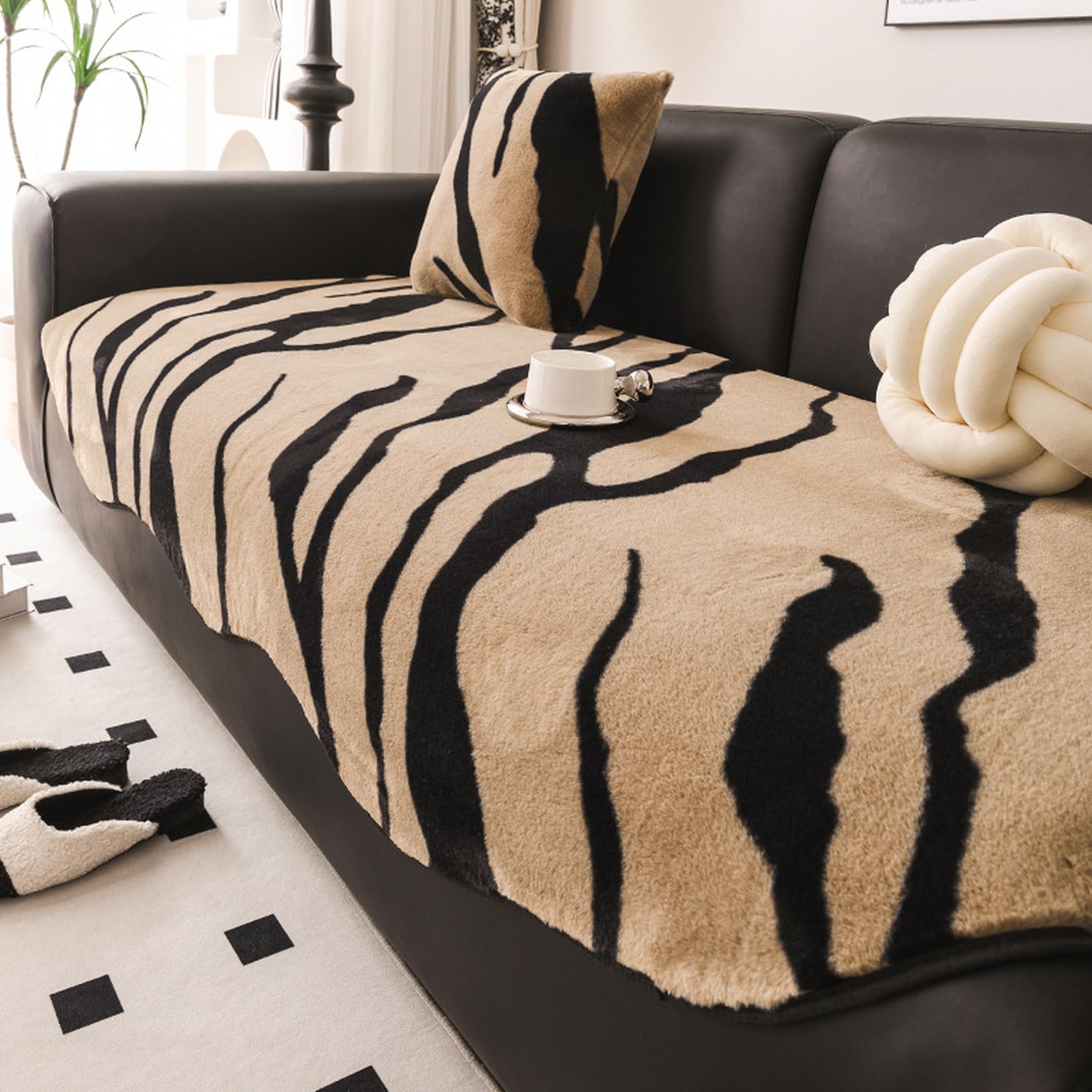 Amazon｜[OceanMap] 牛 アニマル柄 ソファーカバー マルチカバー 80