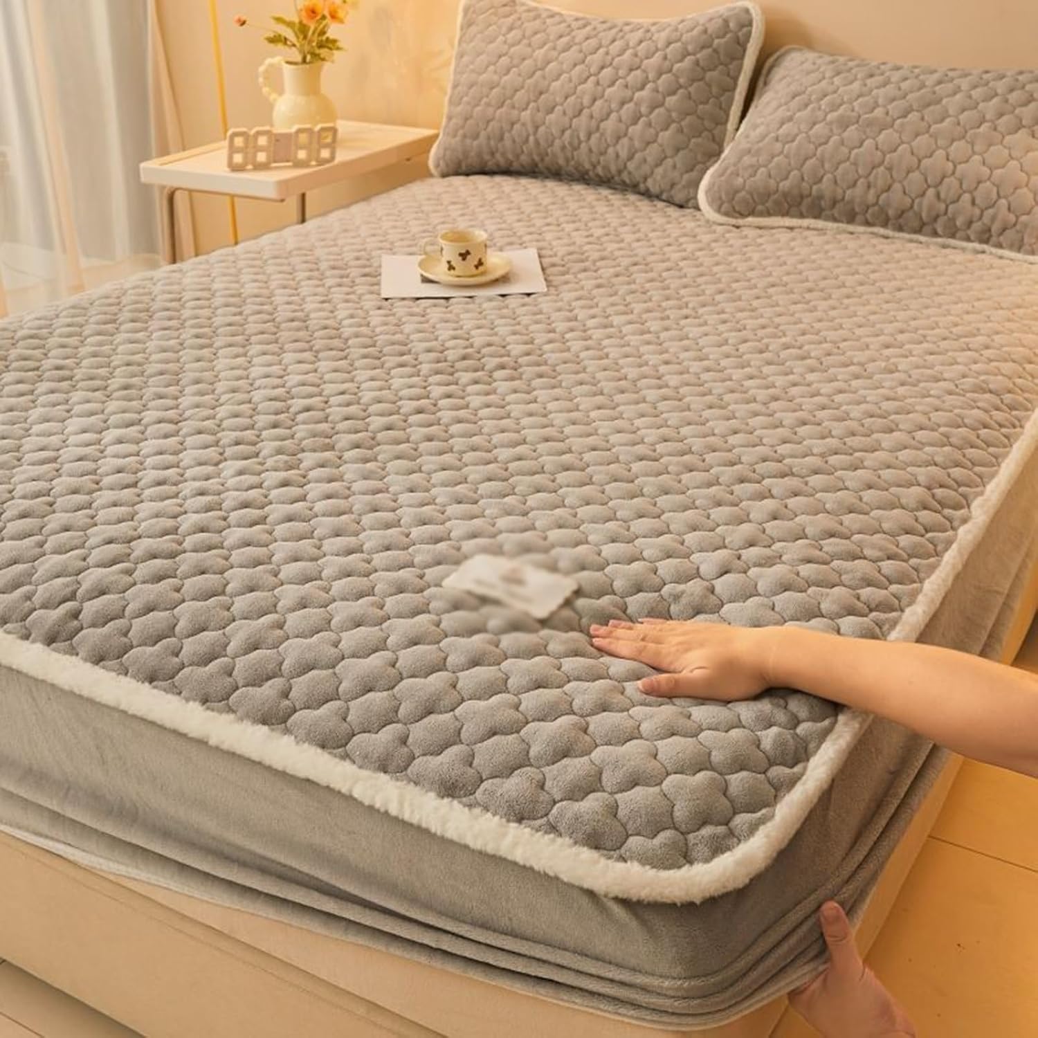 Elastic Mattress Cover,Soft Cozy Comfy Breathable Mattress Pad Cover with 12'' Deep Pocket,for Double/King Size Bed(Khaki,150 * 200cm)