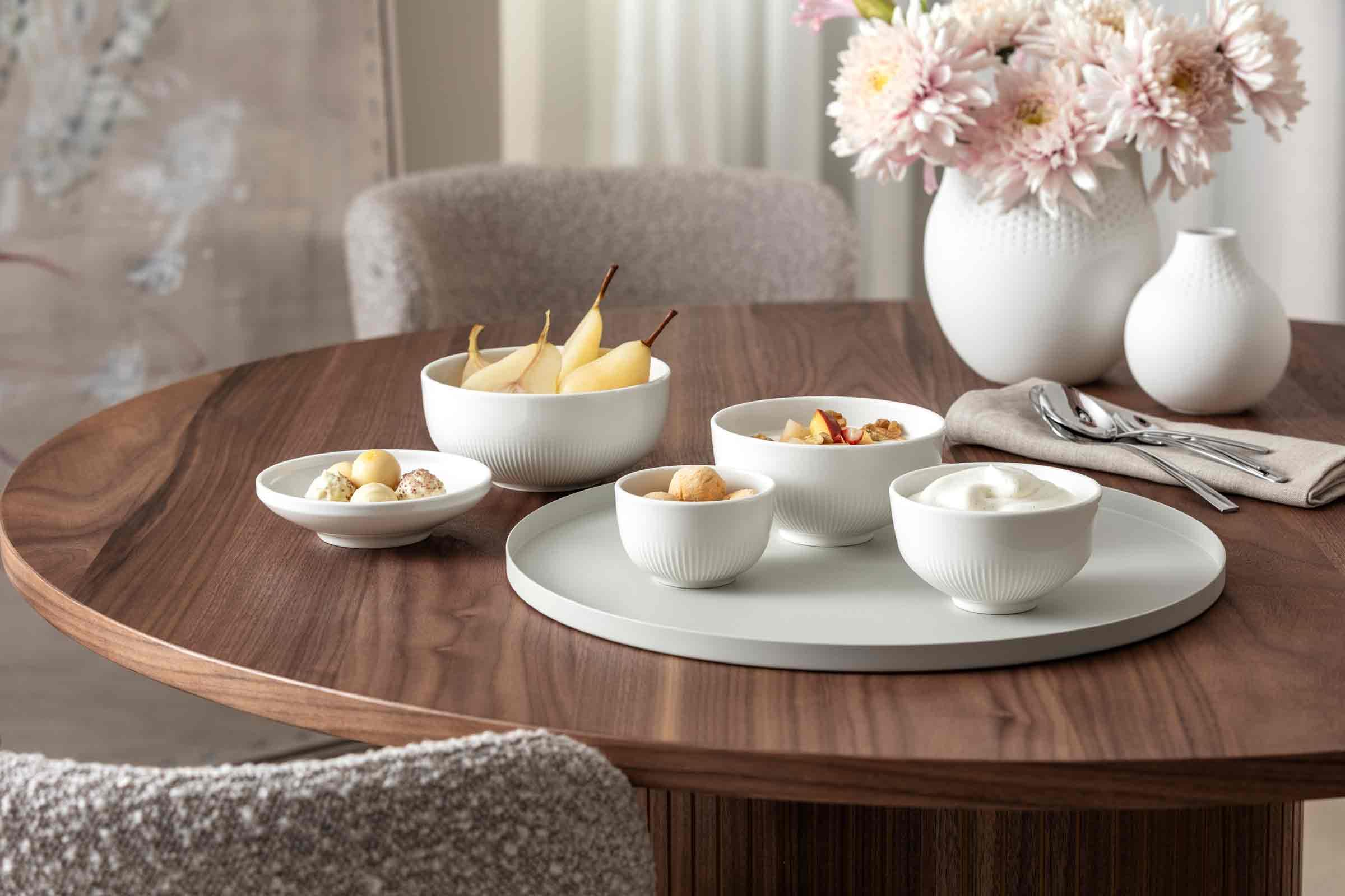 Villeroy & Boch Afina miska na zupy, zestaw 4 sztuk, do sałatek i deserów, miski z reliefem, nadaje się do mycia w zmywarce, nadaje się do kuchenki mikrofalowej, porcelana premium, Made in Germany