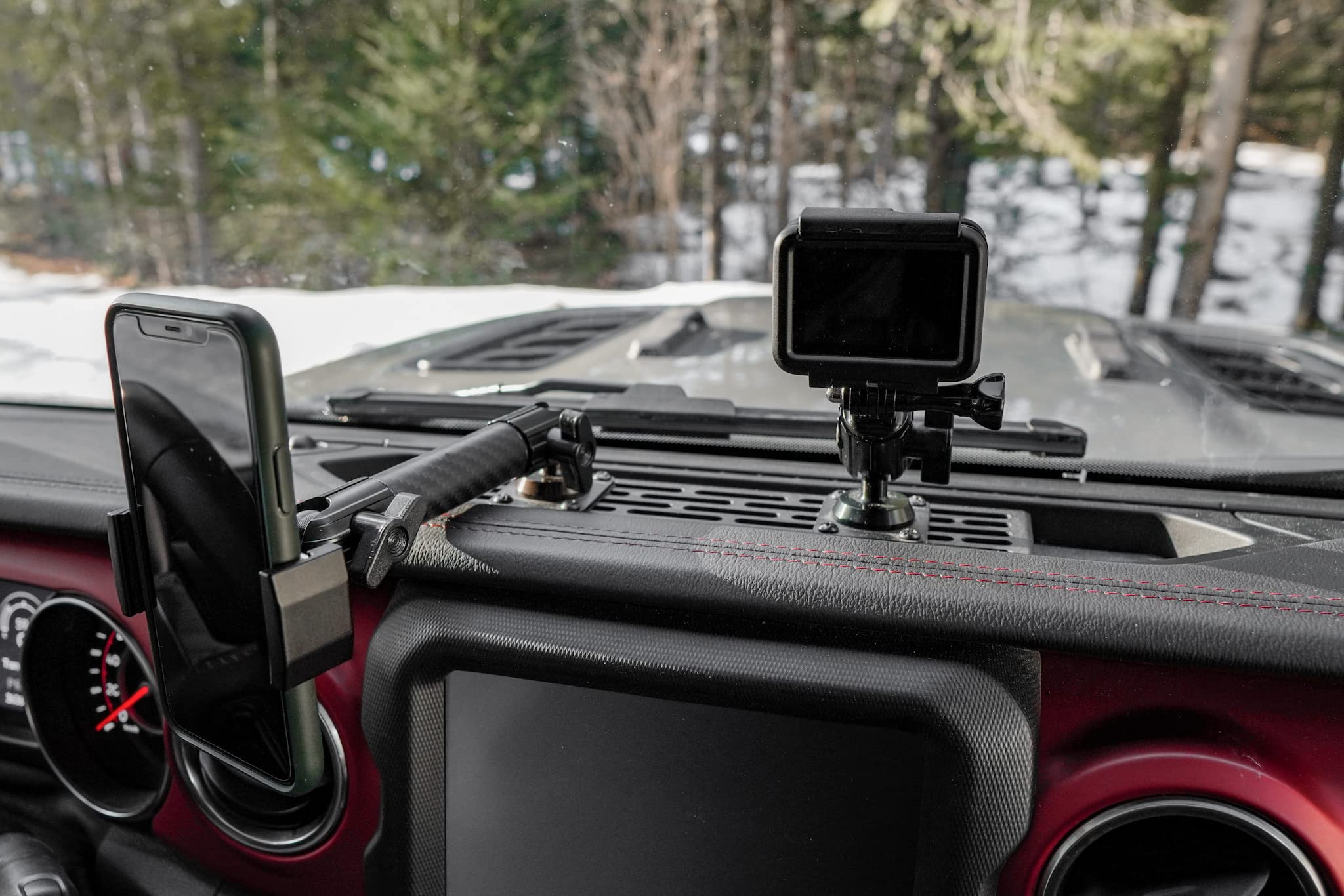 RubiGrid Dash Mount Platform Phone Holder for Wrangler JL + Gladiator
