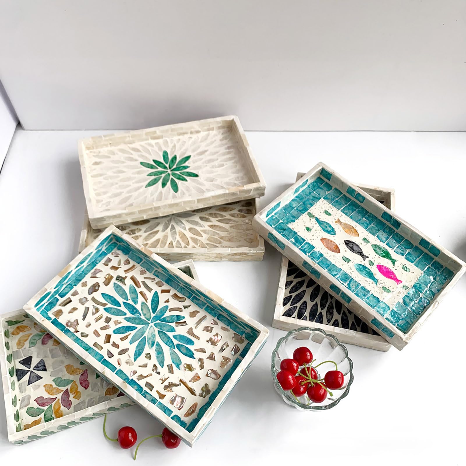 Bandeja de servir con incrustaciones de nácar, bandeja decorativa de madera con asas para té, desayuno, isla de cocina y decoración de mesa, elegante acabado lacado (Den Wicker 2)