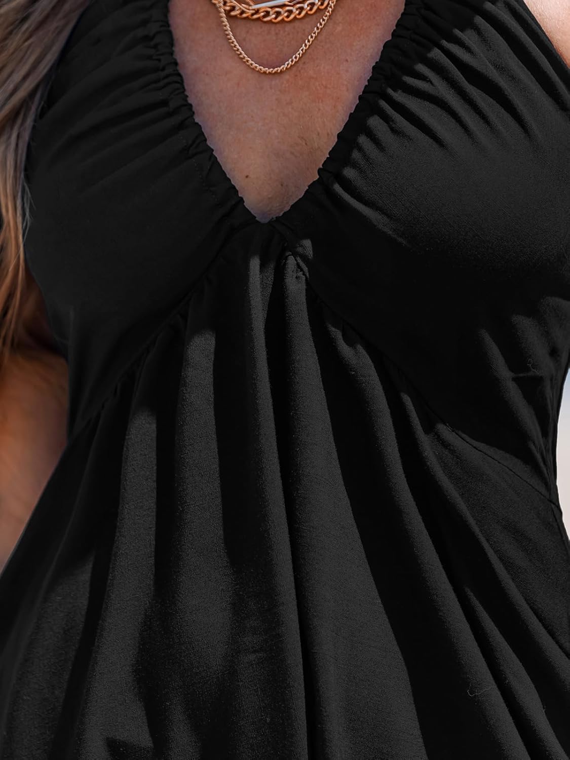 CUPSHE Women's Plunge Halter Sleeveless Pleated Long Romper Knit Jogger Maxi Jumpsuit with Pockets - Image 5