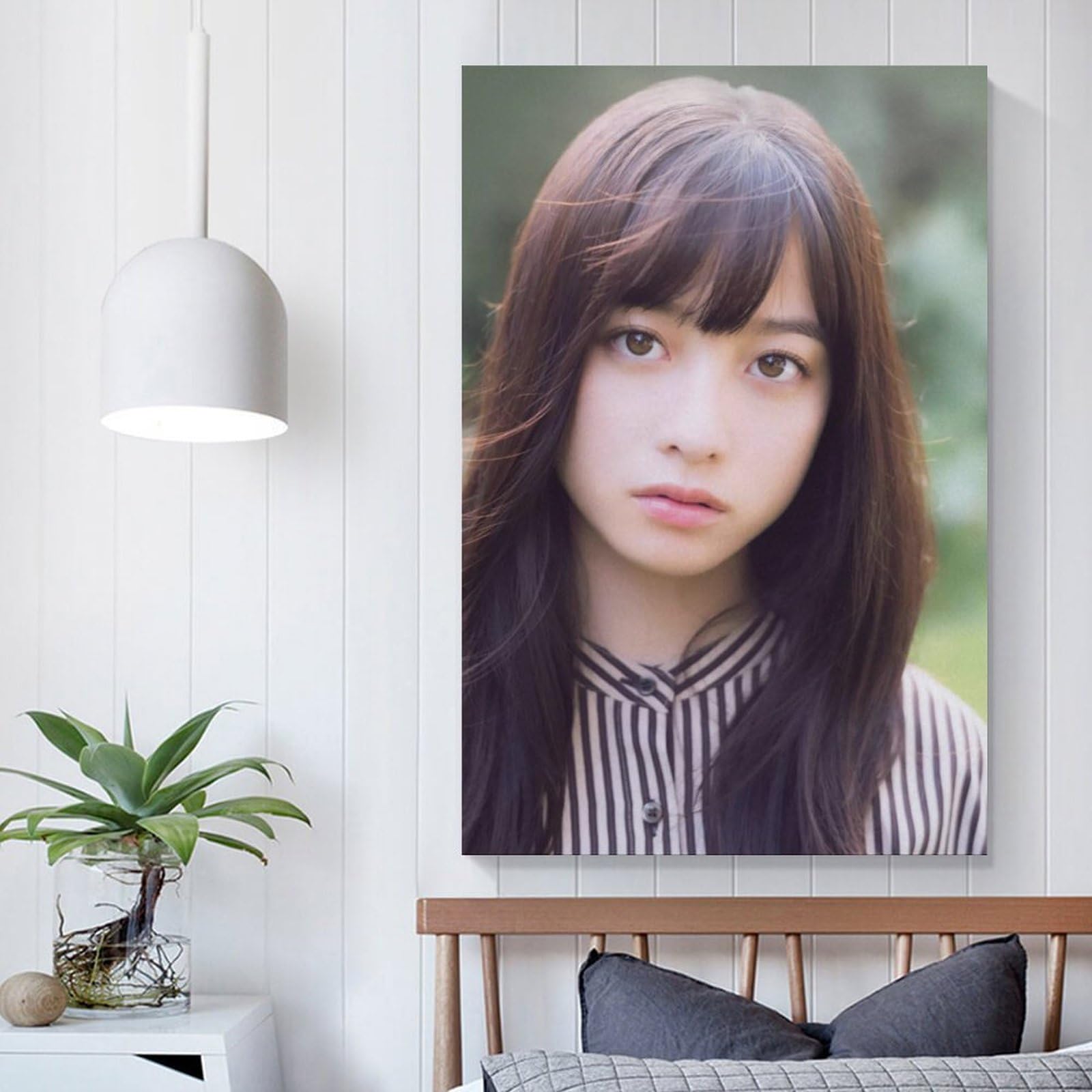 橋本環奈ポスター 橋本環奈 2022年カレンダー』発売決定！2年ぶりの全編新作撮り下ろし