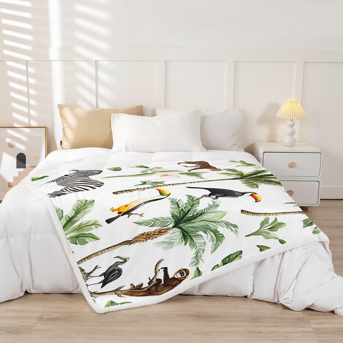 Kids Leopard Fleece Blanket Zebra Toucan Blanket Throw African Safari Animals Sherpa Blanket Tropical Palm Tree Leaf Jungle Wildlife Natural Fuzzy Blanket Bedroom Sofa Decor Queen 90"x90" Fresh Green