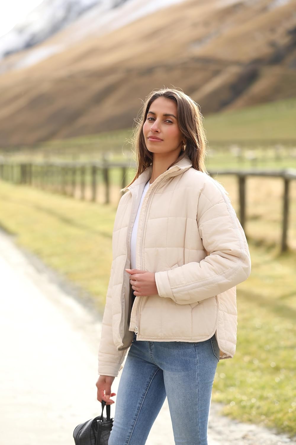 Watashi Women Quilted Puffer Jacket Lightweight Down Coat Long Sleeve Full Zipper Oversized Packable Short Puffer Jackets - Image 2