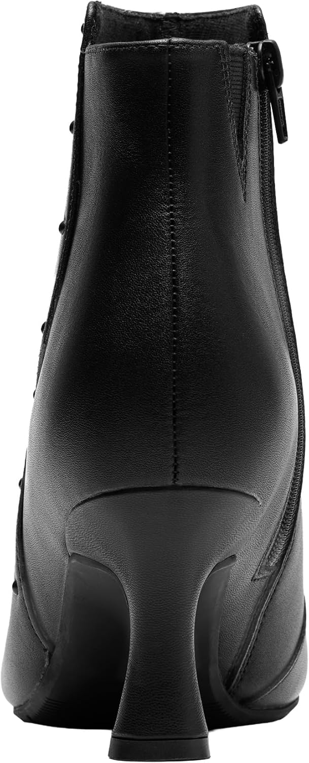 Clarks Women's Kataleyna Madi Fashion Boot - Image 2